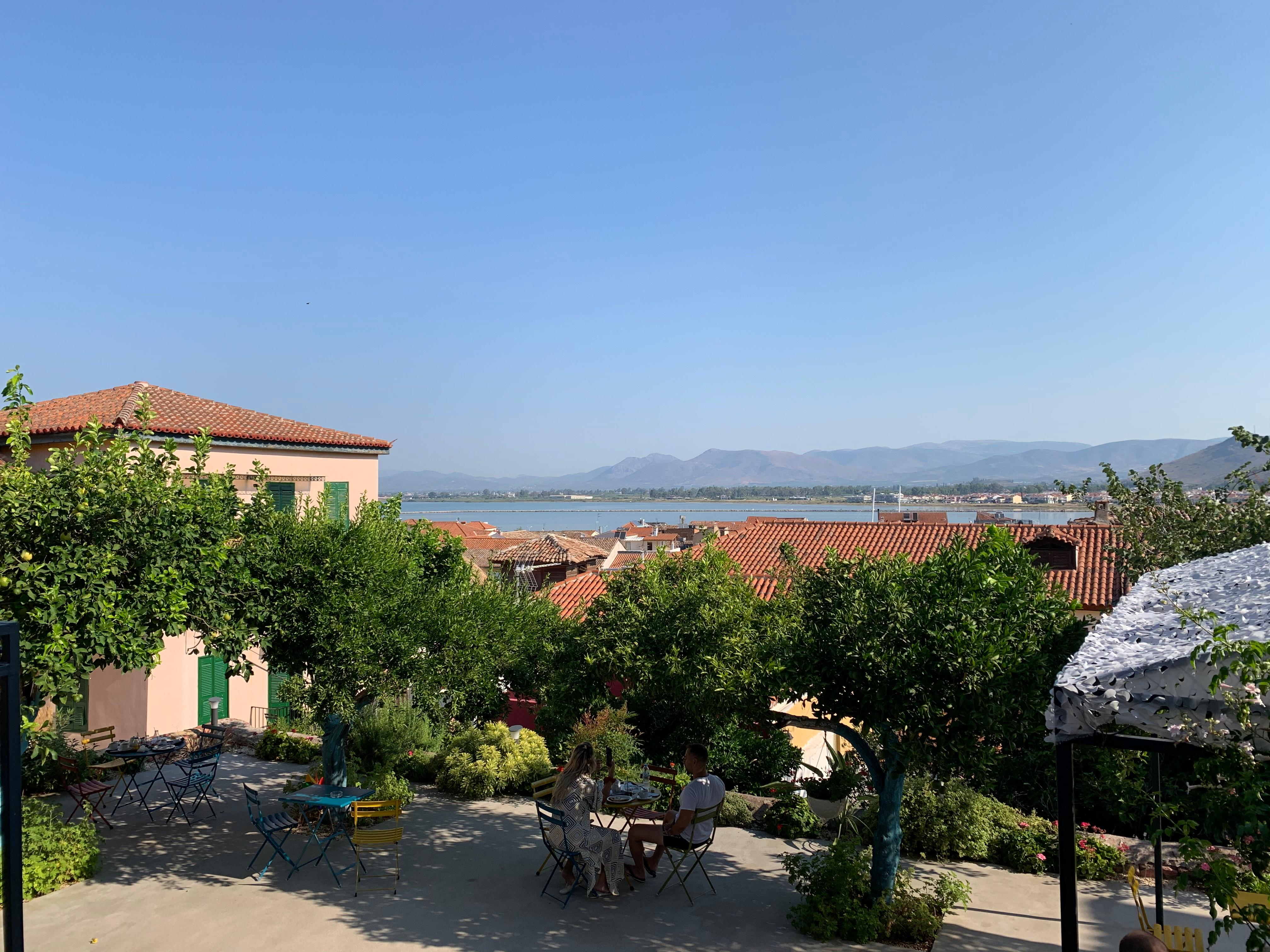 Vue du balcon de notre chambre située au rez de chaussée 