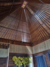 Villa's ceiling