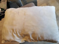 The pillows are pure rubbish. It is so unacceptable