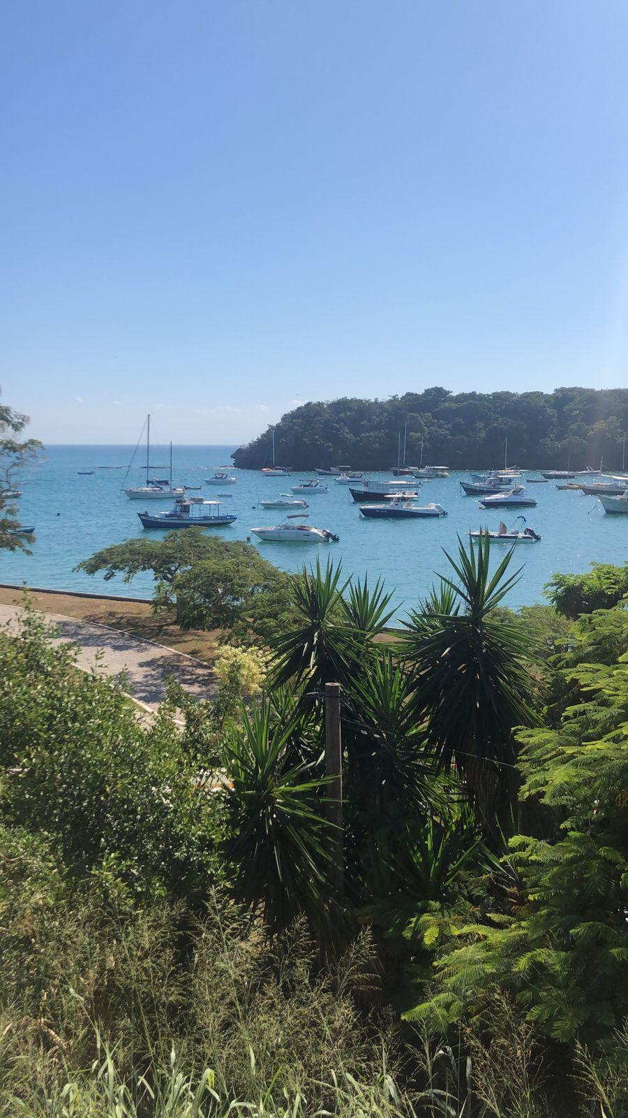 Vista a caminho da Praia Azeda.