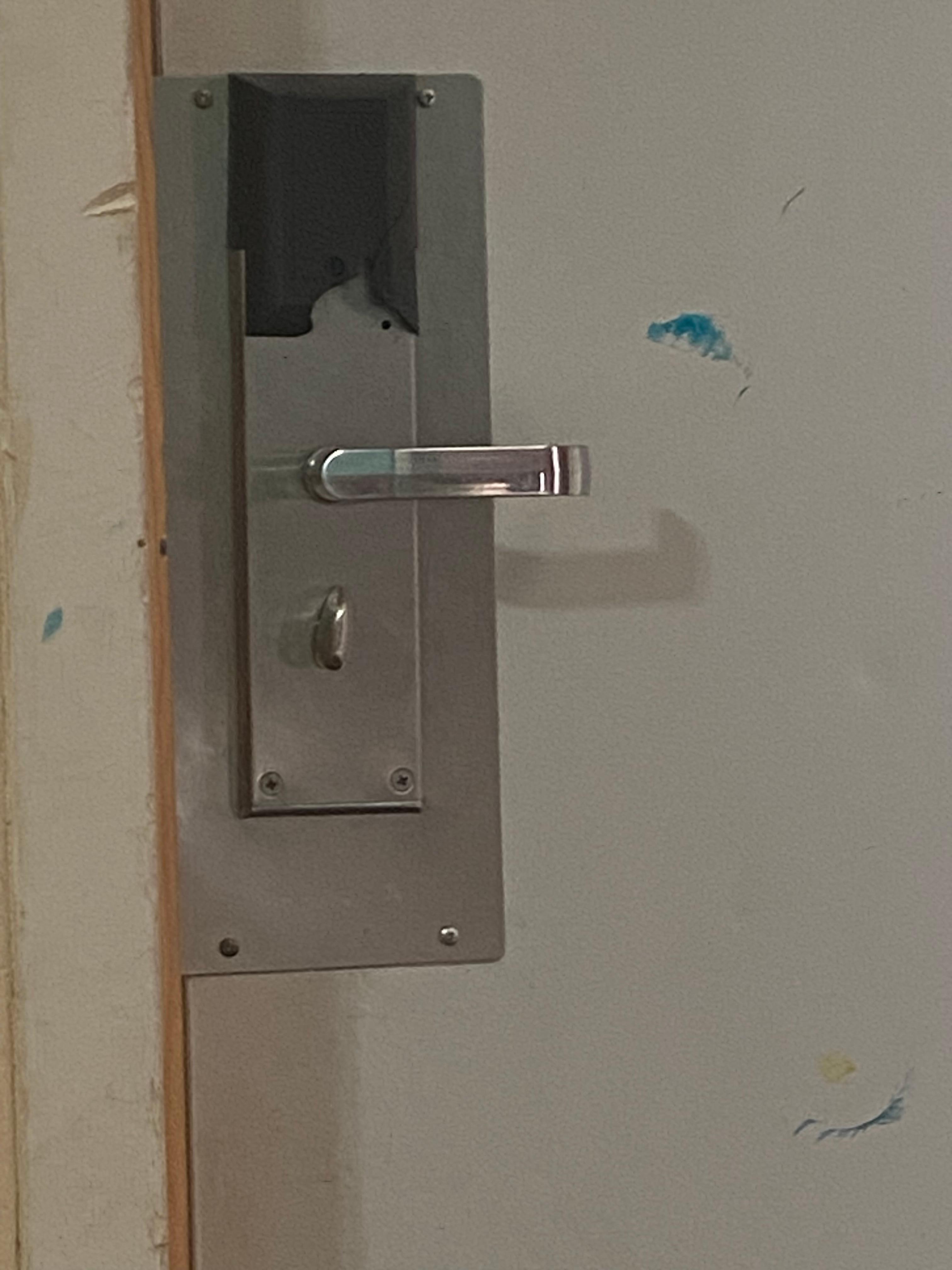 Door didn’t close all the way. It was broken. 