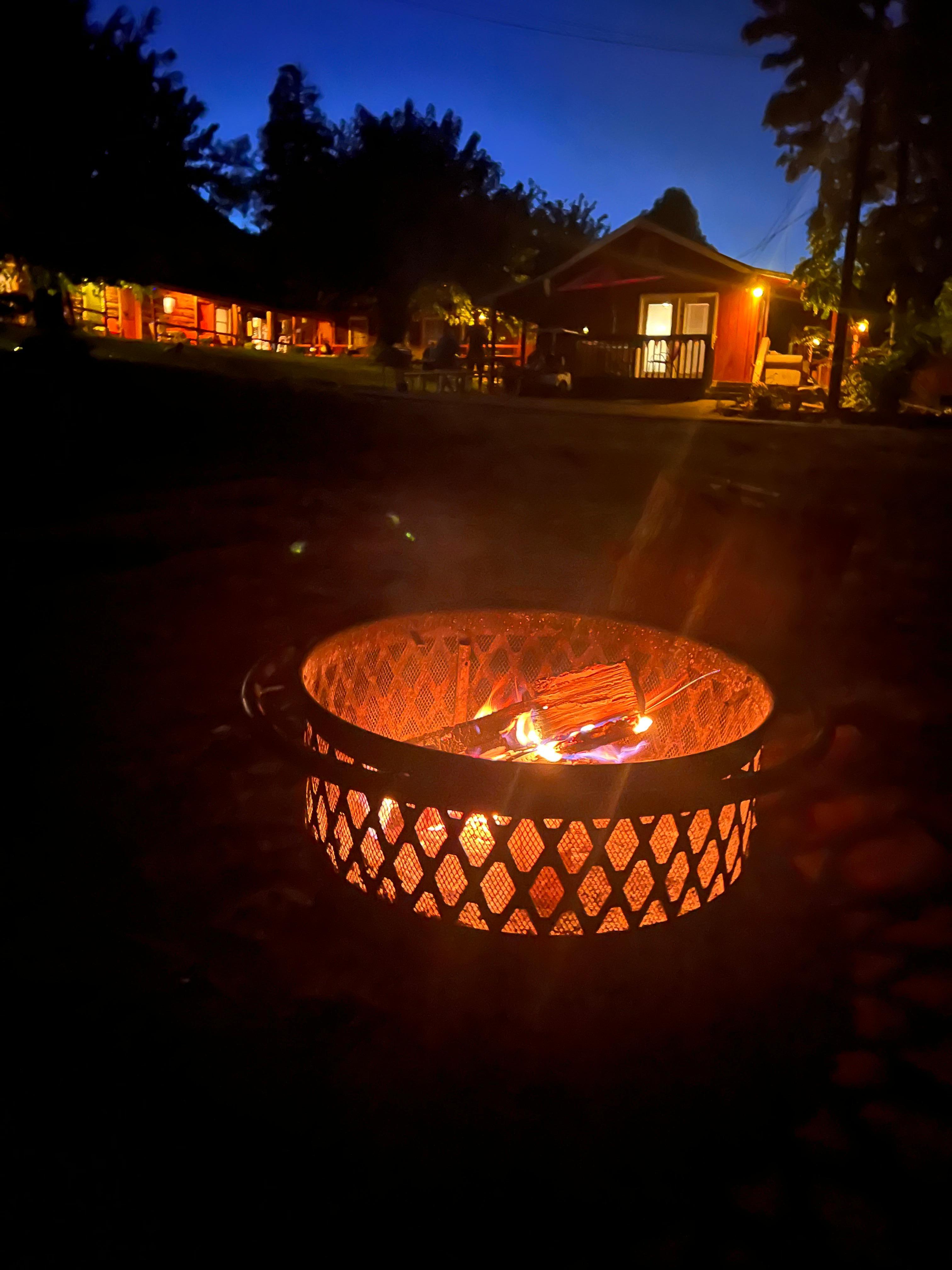 Fire pit 