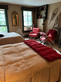 charming room #6