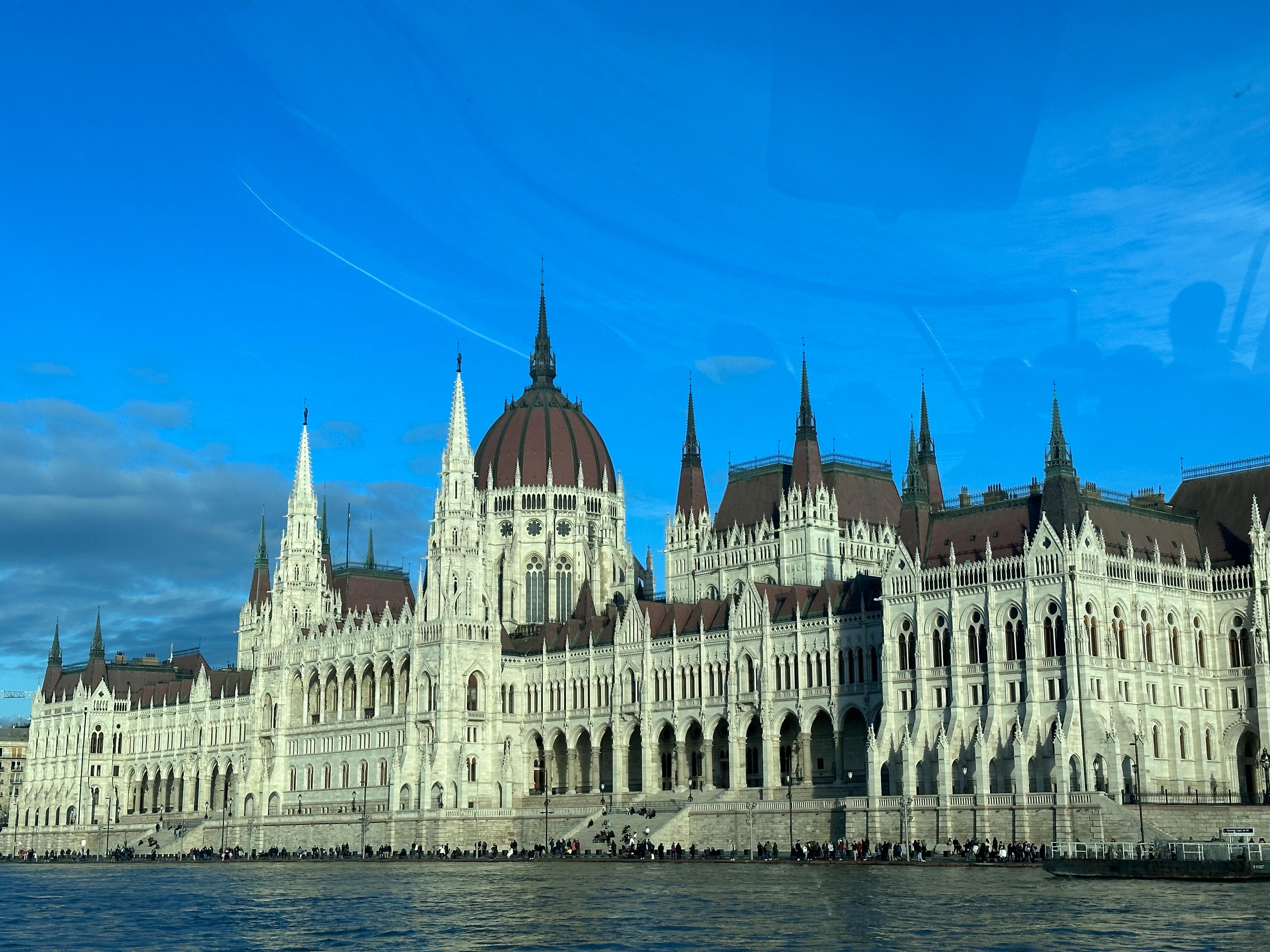 Le parlement