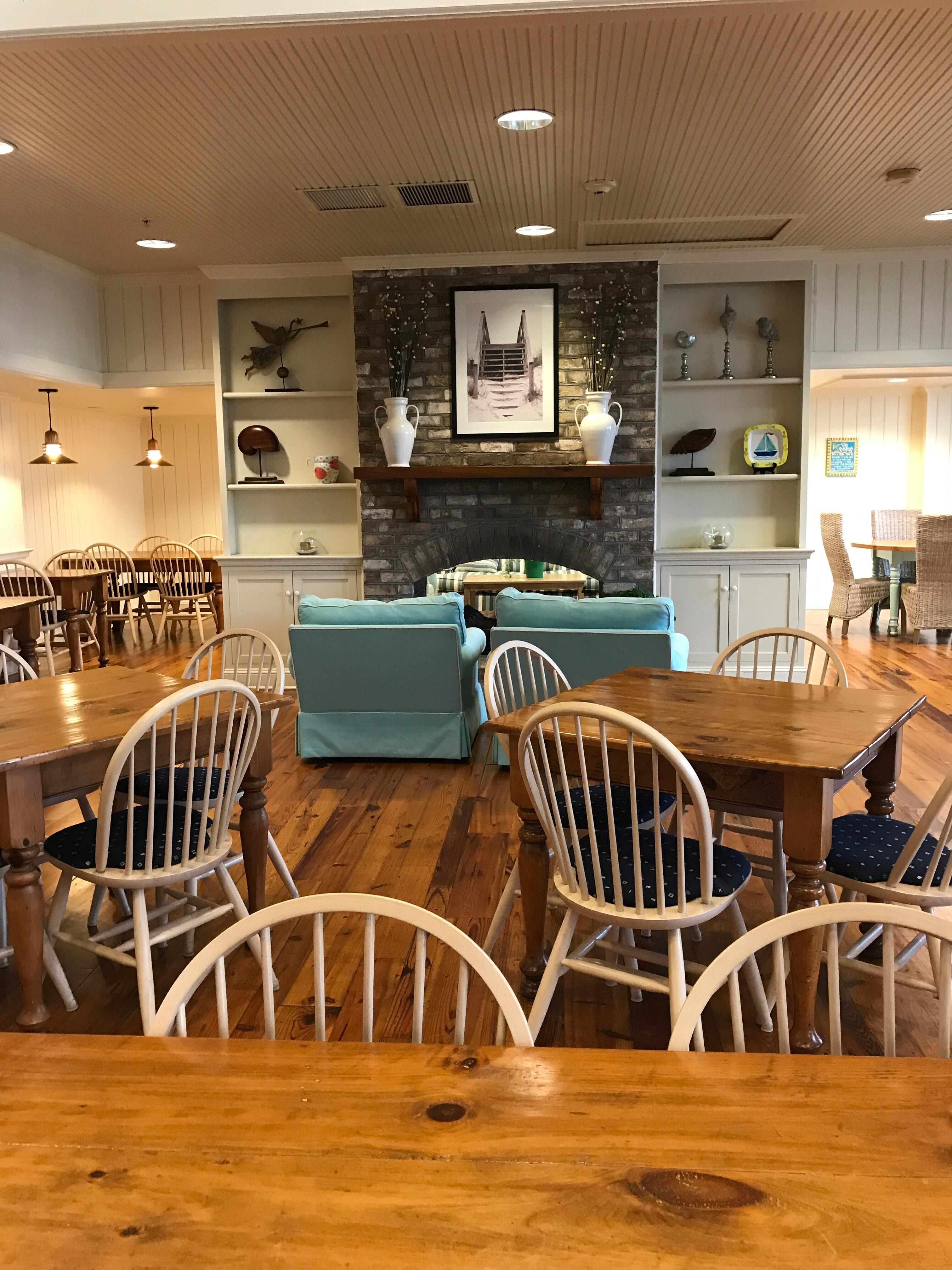 Cozy dining area for breakfasts