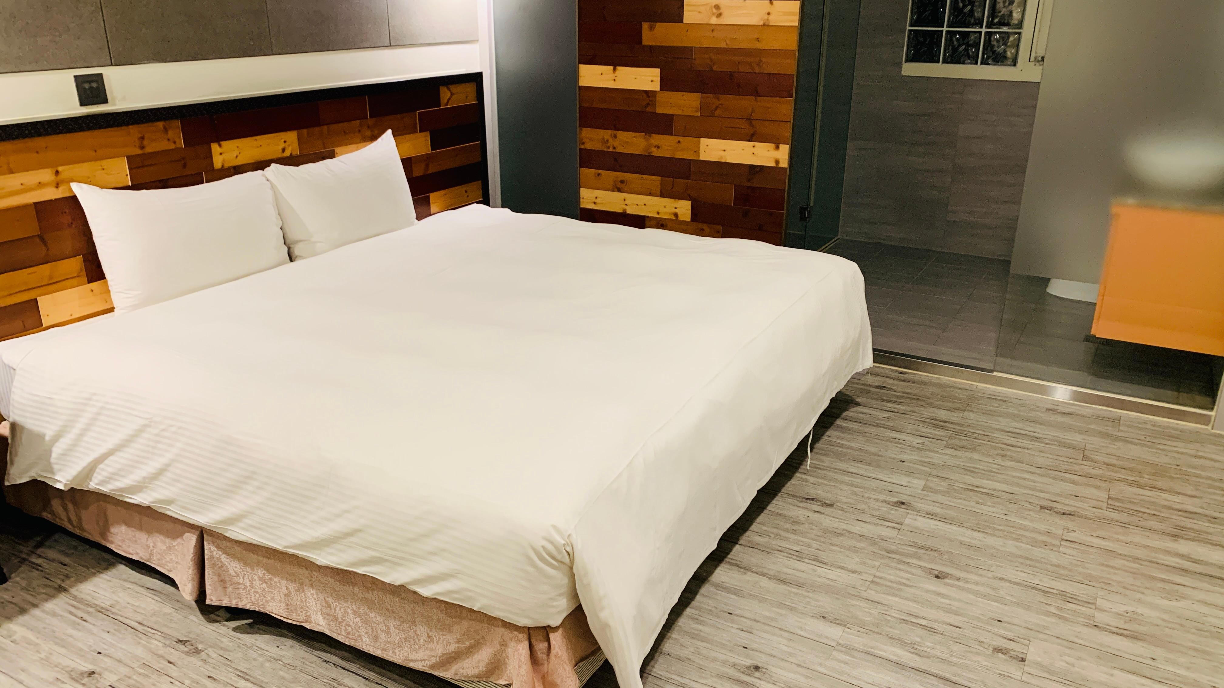 充滿煙味的房間