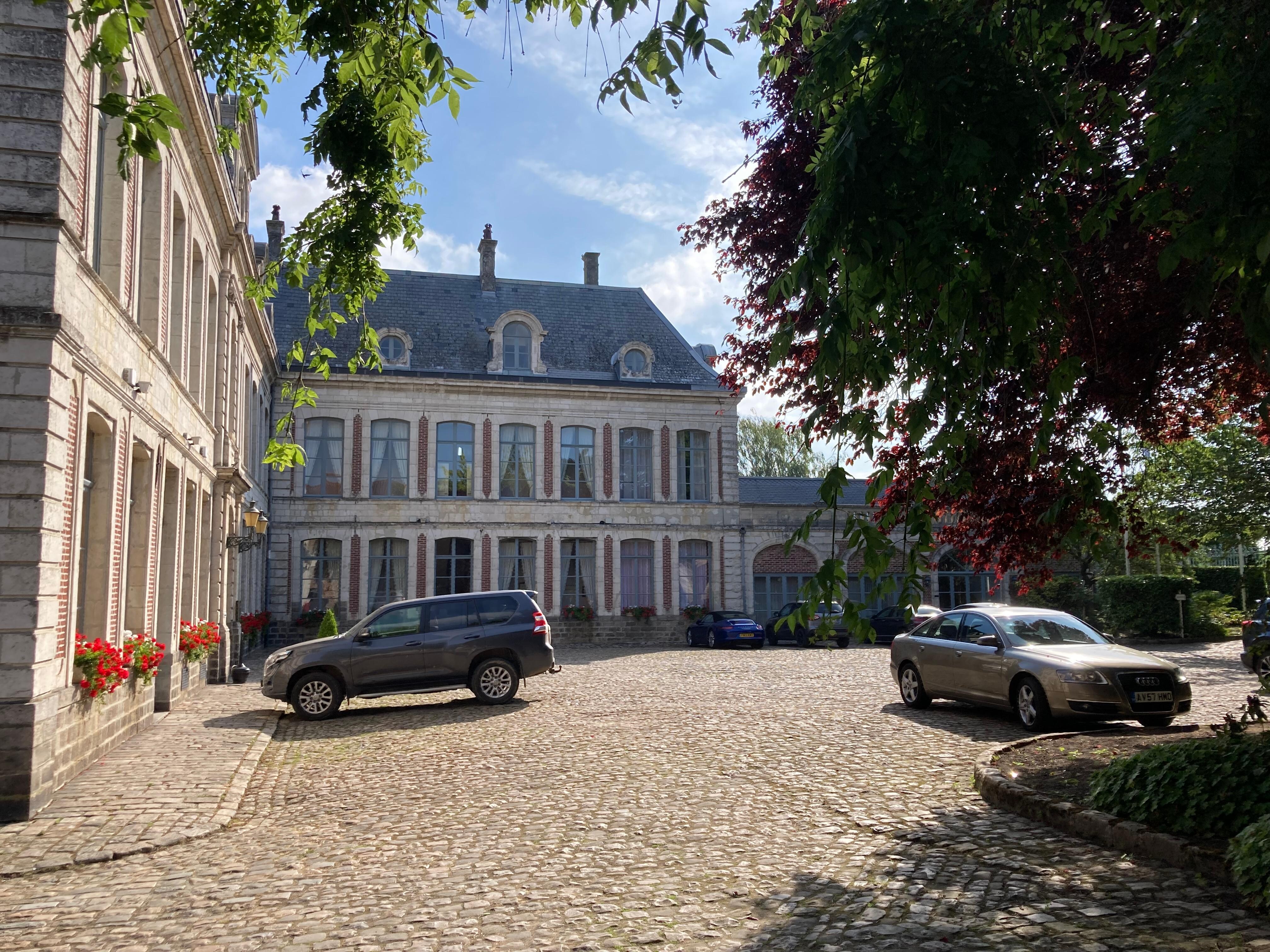 La Chartreuse Du Val St Esprit, Gosnay Info, Photos, Reviews Book at