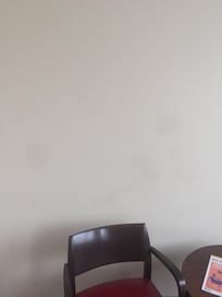 fleckige Wand