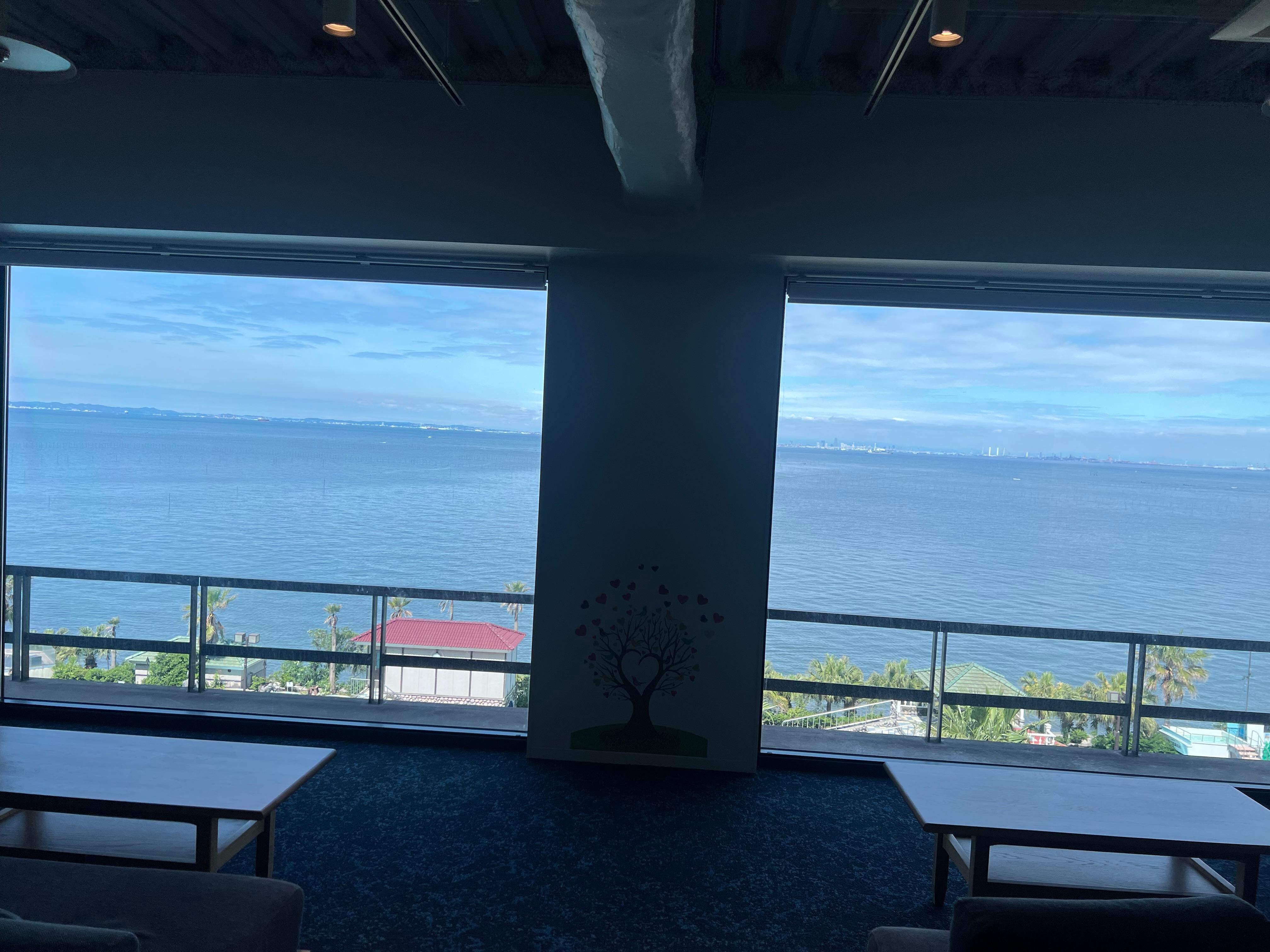 龍宮亭５階ラウンジ。景色がとてもよいです