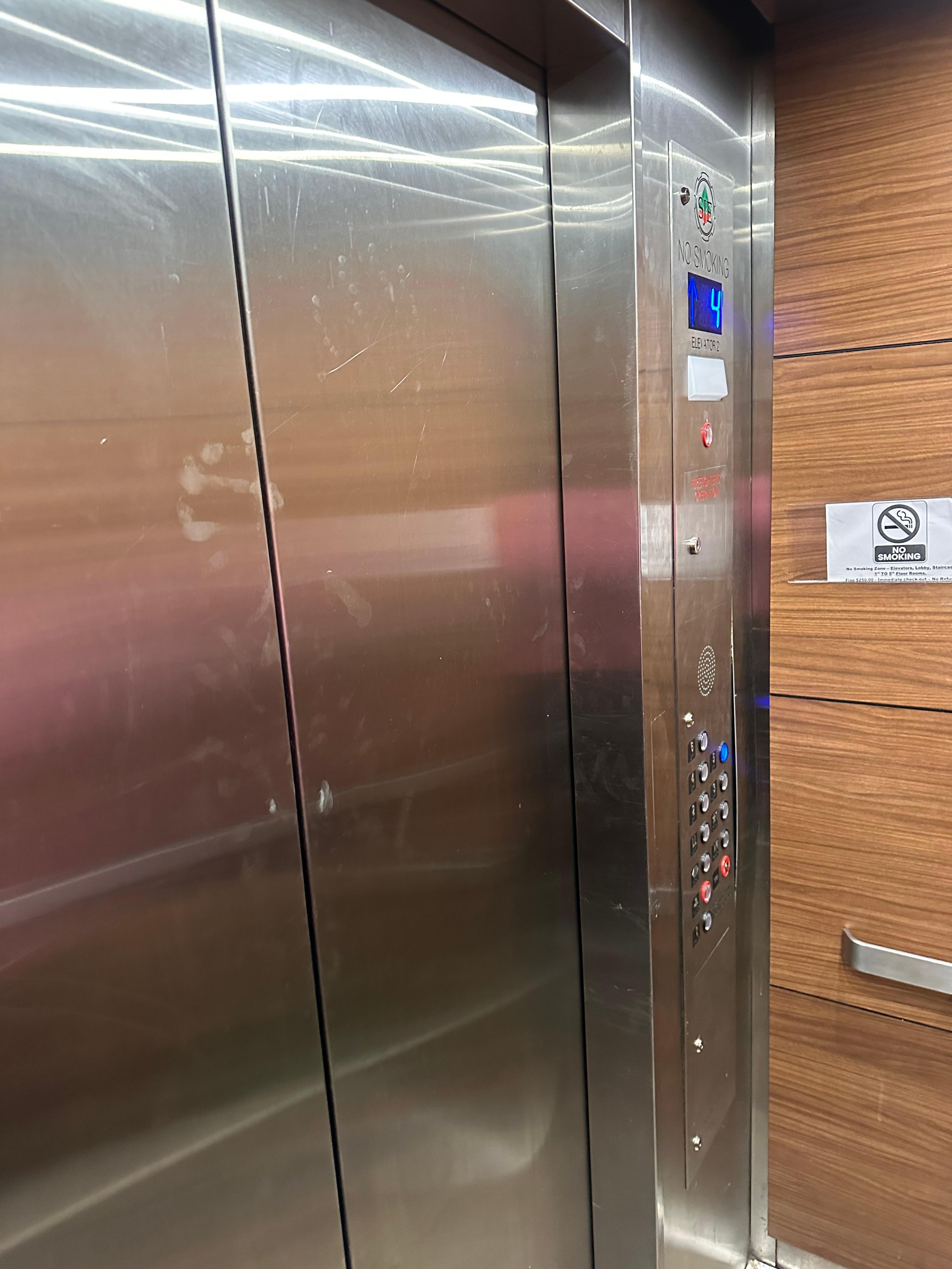 Elevators were so dirty. This picture does no justice 