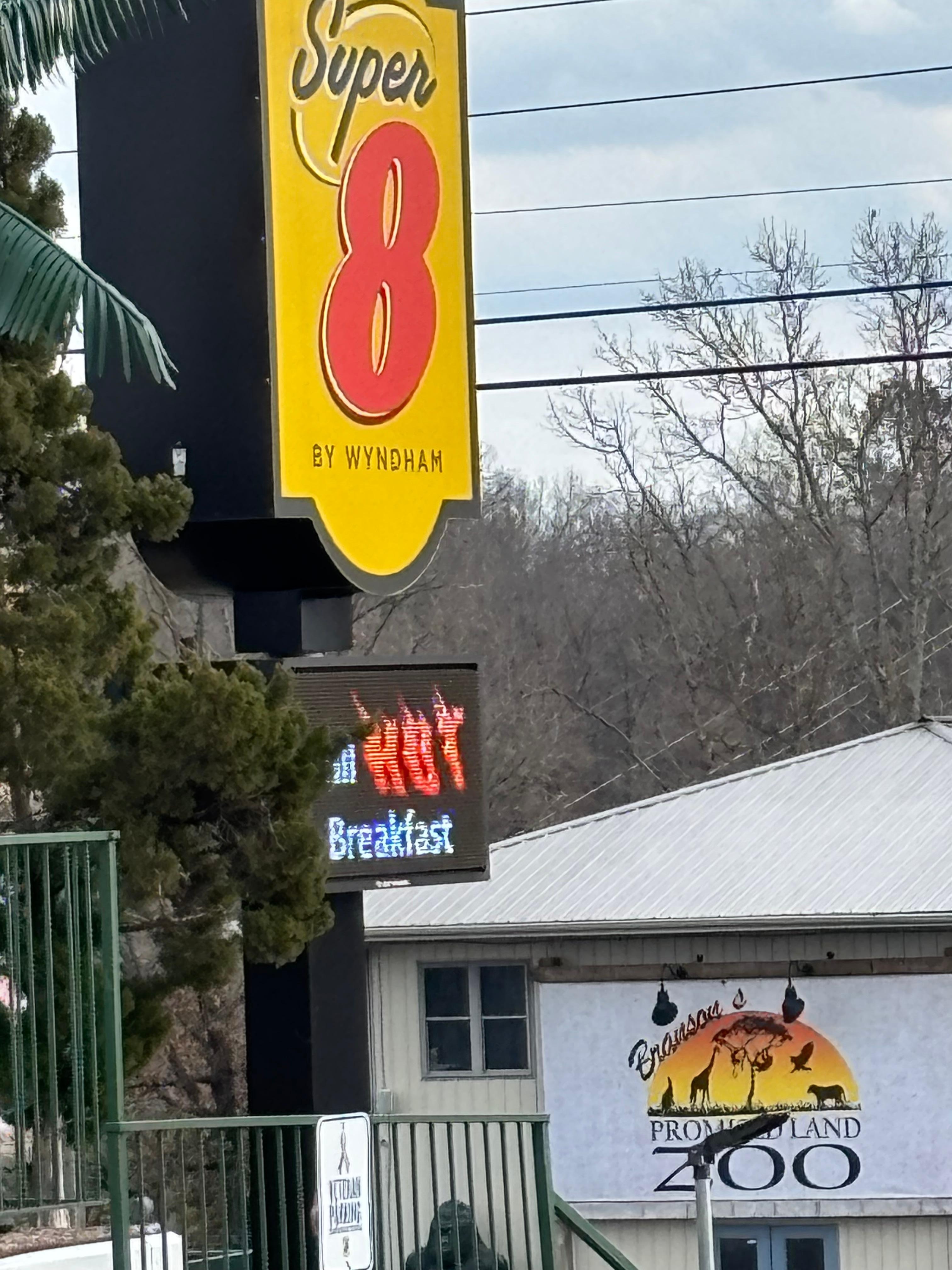 HOT breakfast?? nope.