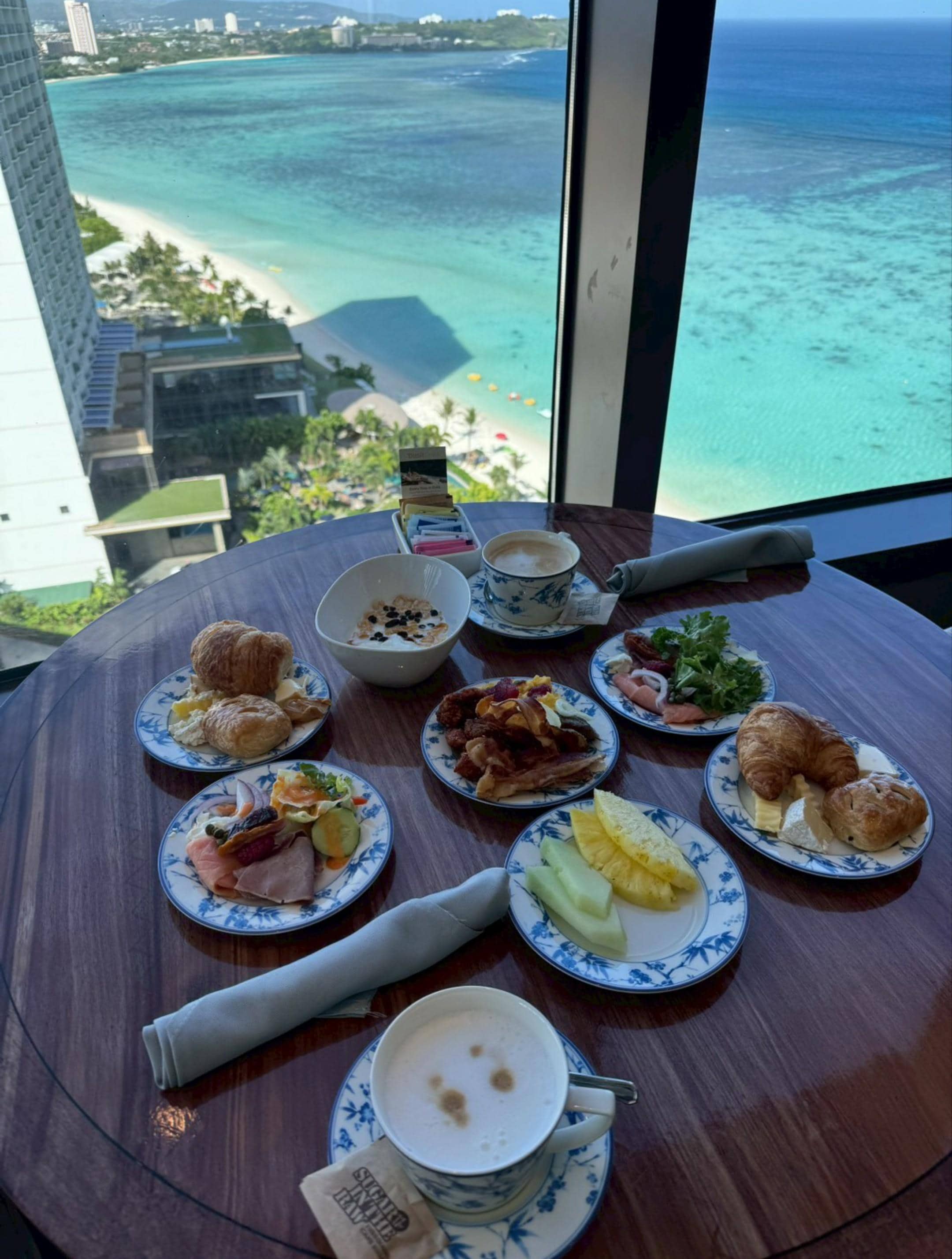 クラブラウンジ朝食