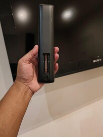 Remote has no batery, tv has no channels.