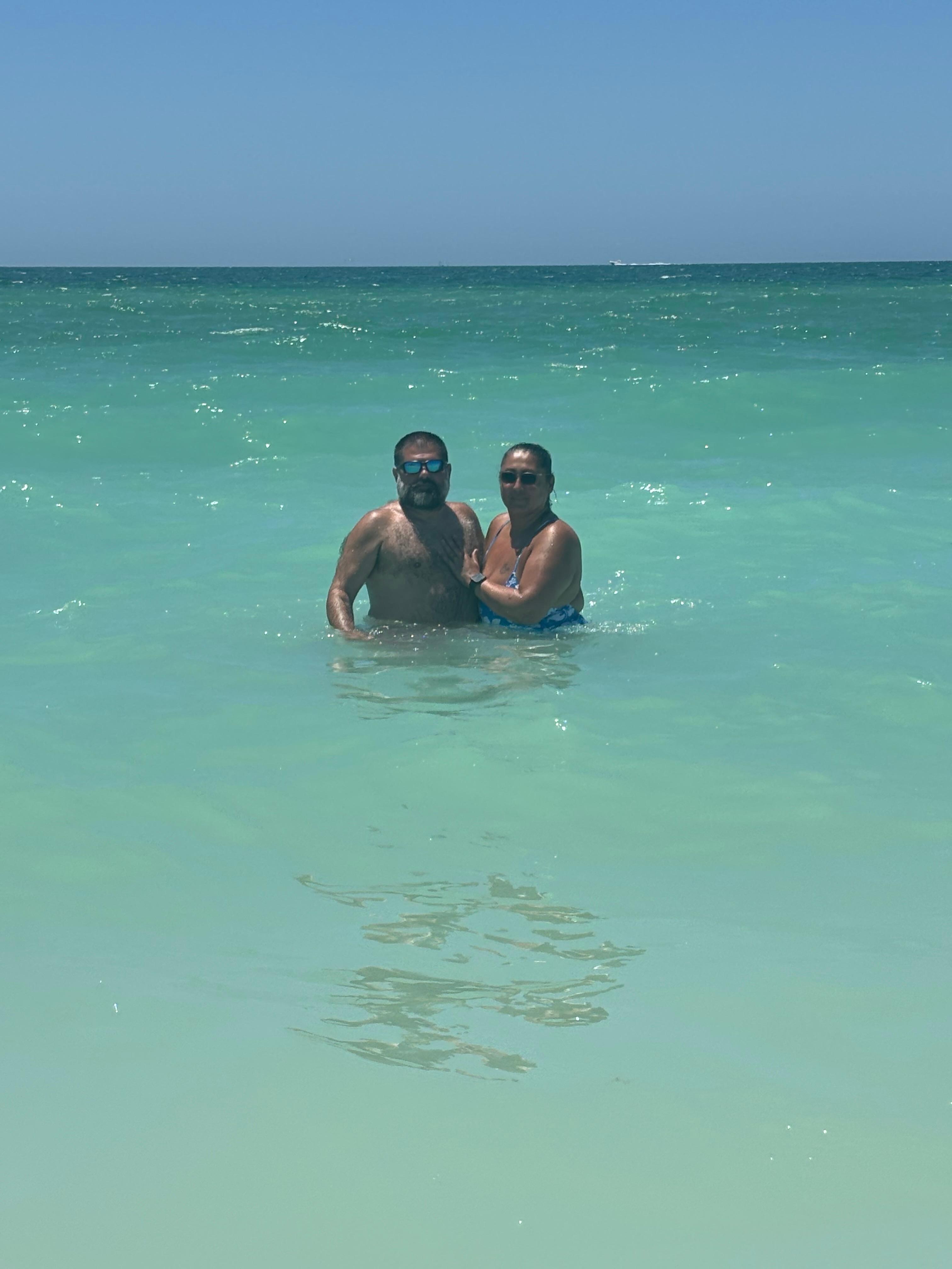 15-30 min drive to beaches but depends on which one. We went to Bradenton Beach and it was 20 min. Great spot