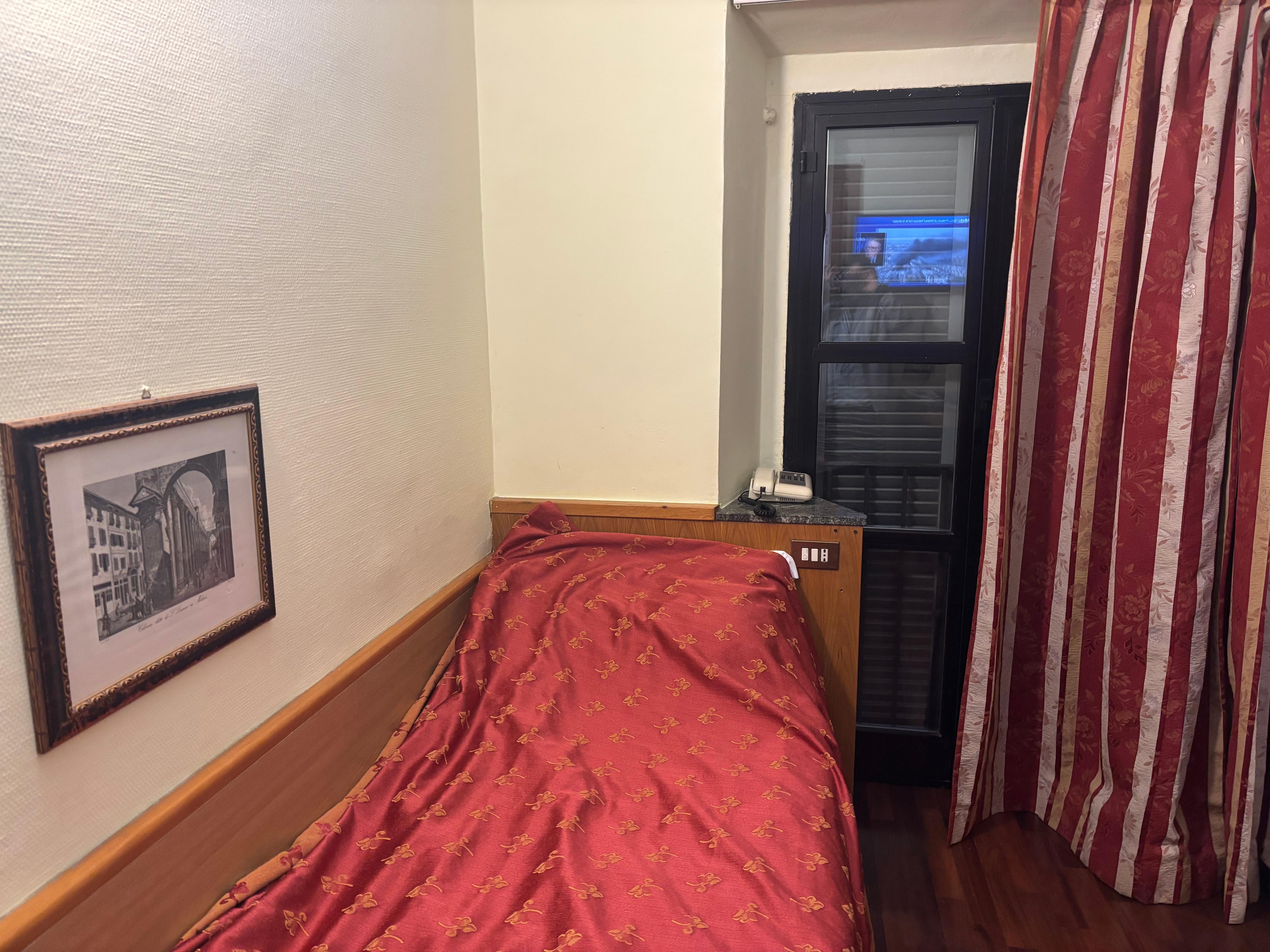 シングルベッド