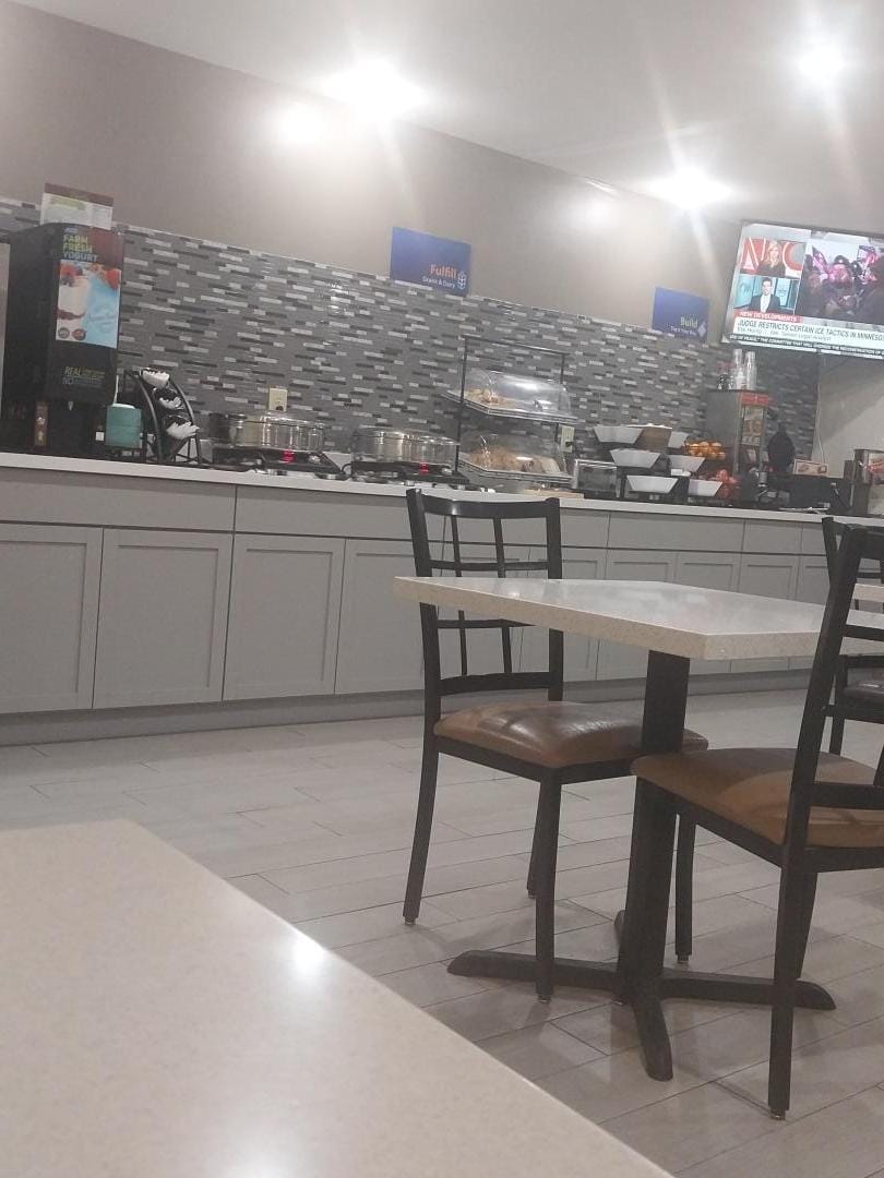 Breakfast self serve bar 