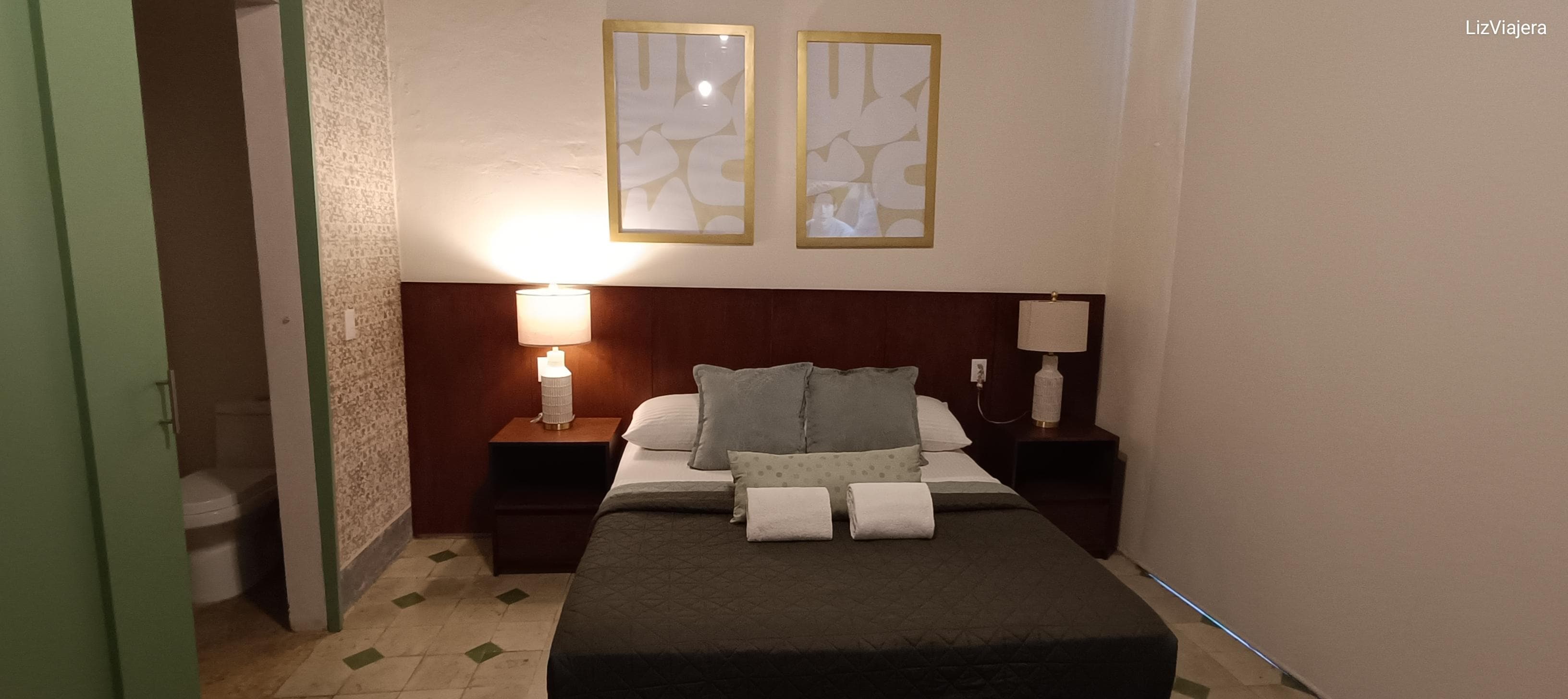 The bedroom it's comfort as well as the bed