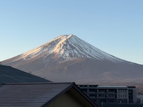 7樓泡湯另一邊能看到富士山