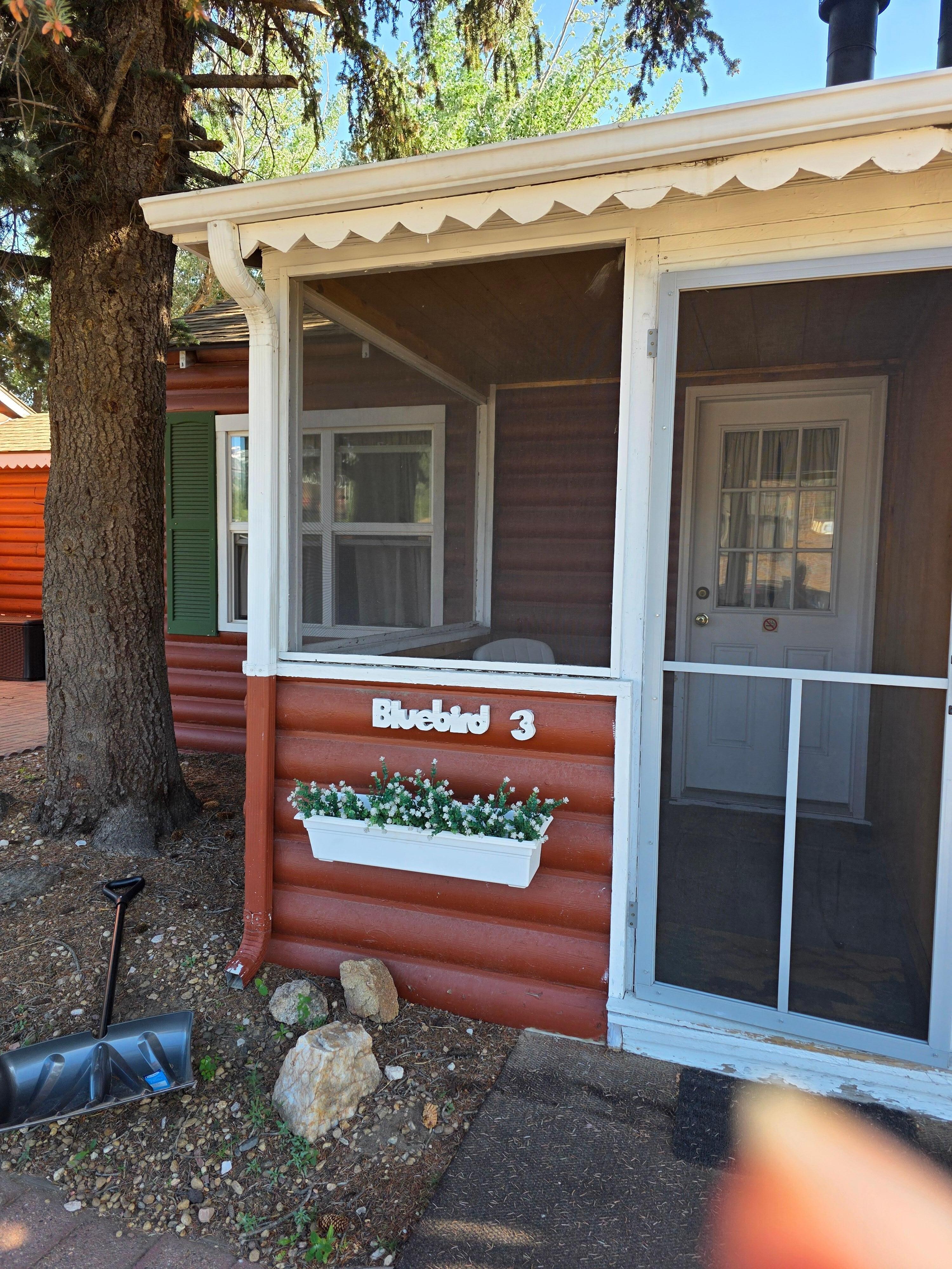 Bluebird cottage
