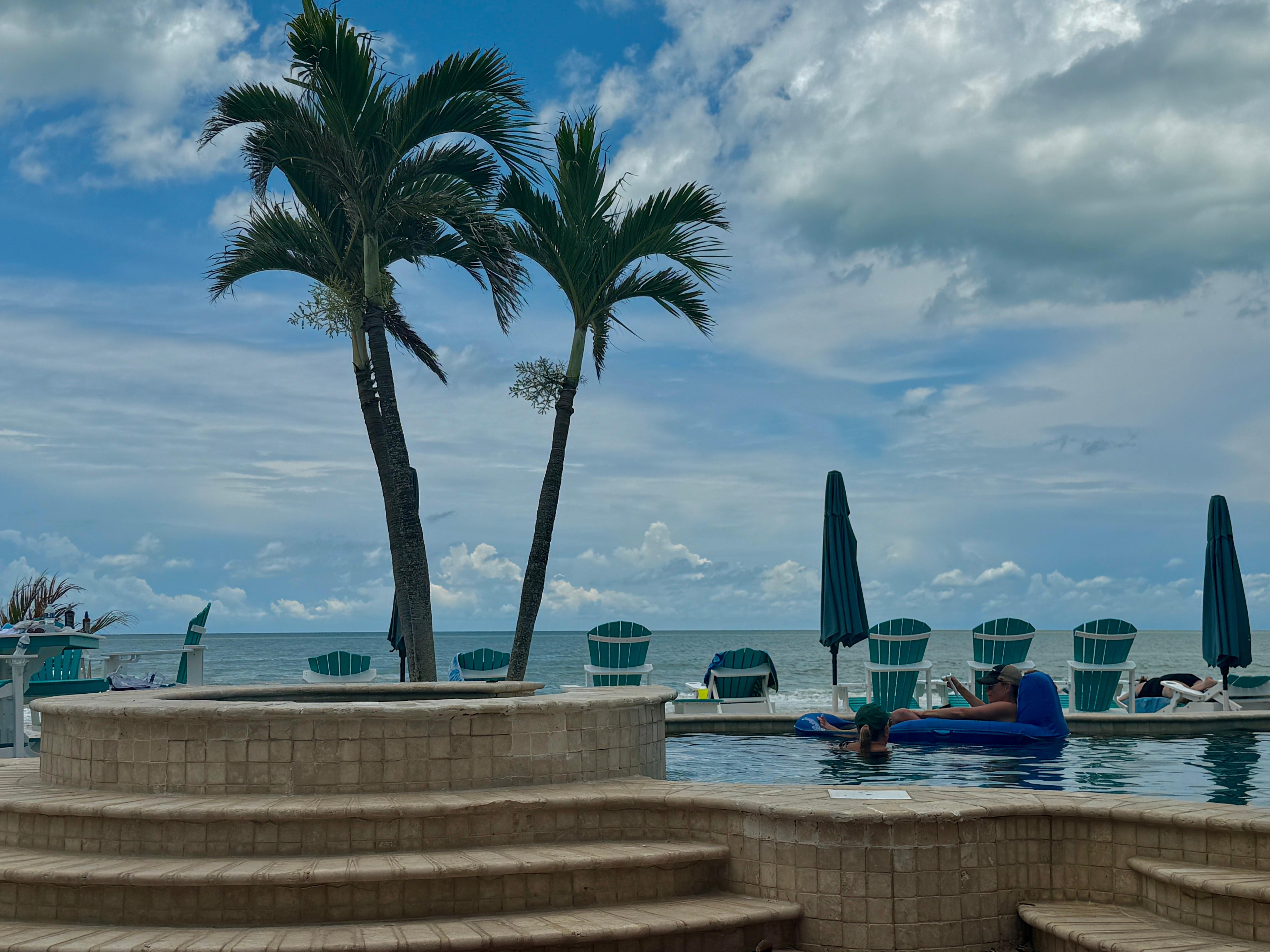 The pool and hot tub were wonderful!