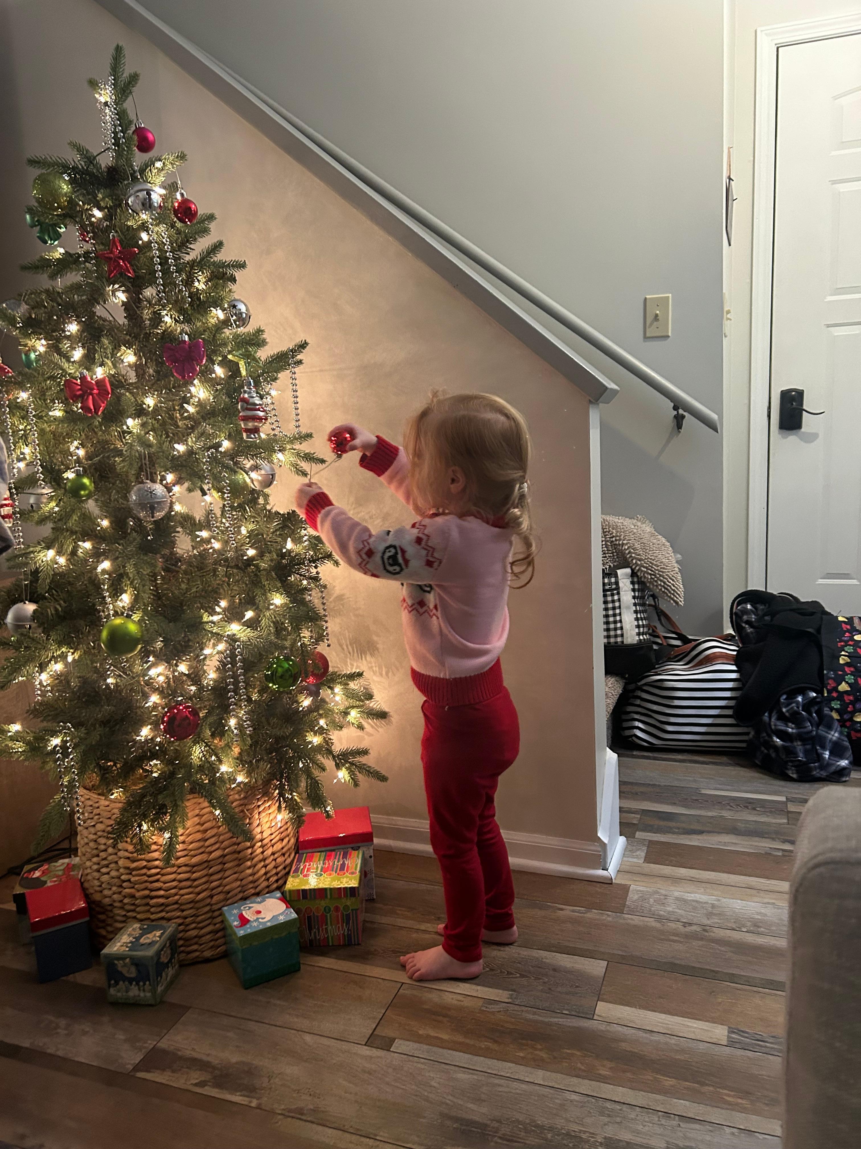 A tree perfect for toddlers!!