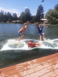 Sorry, the floating island was ours and not part of the cabin.