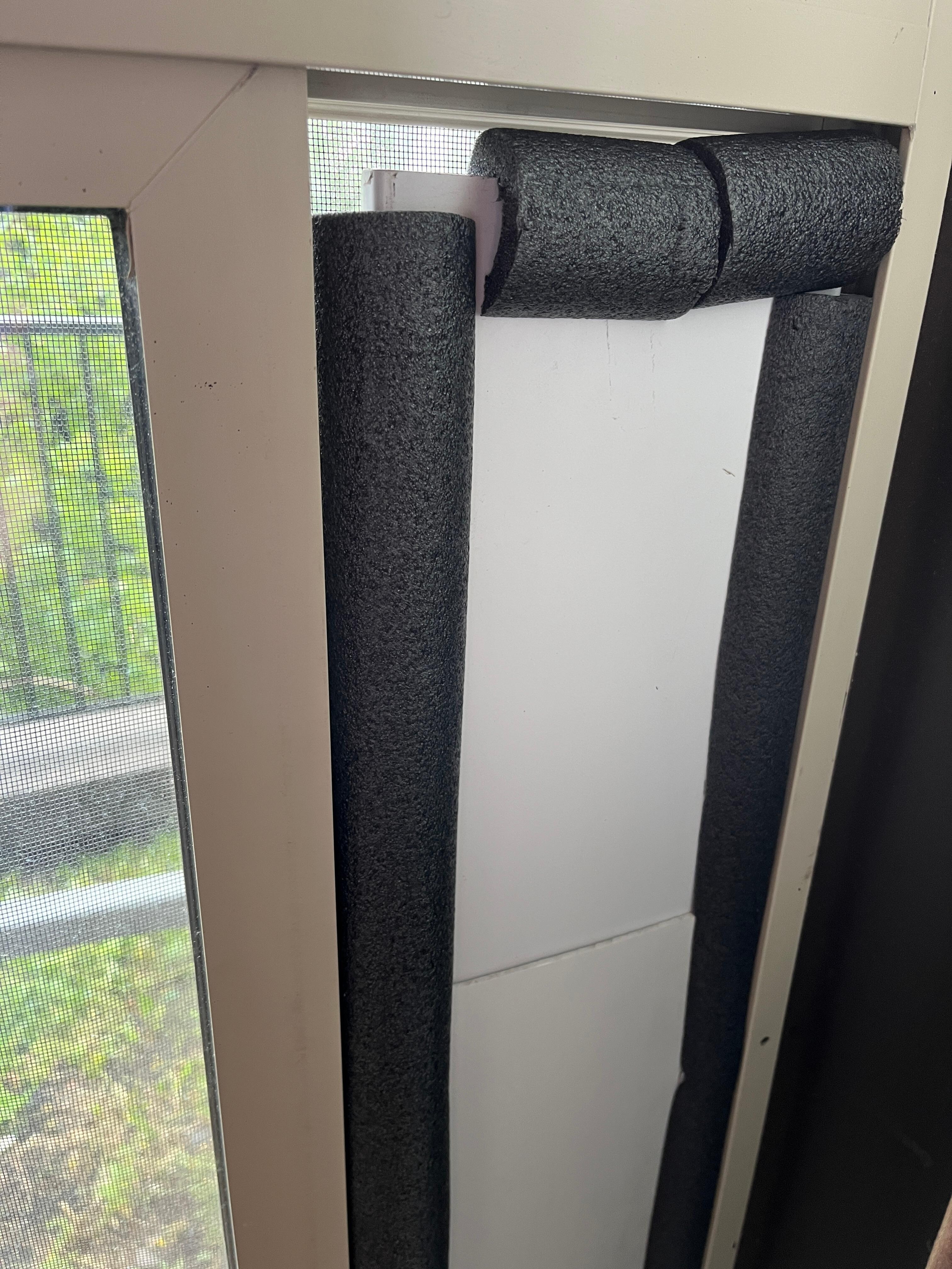 The makeshift air conditioner outlet