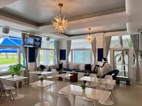 Lobby was bright and quite