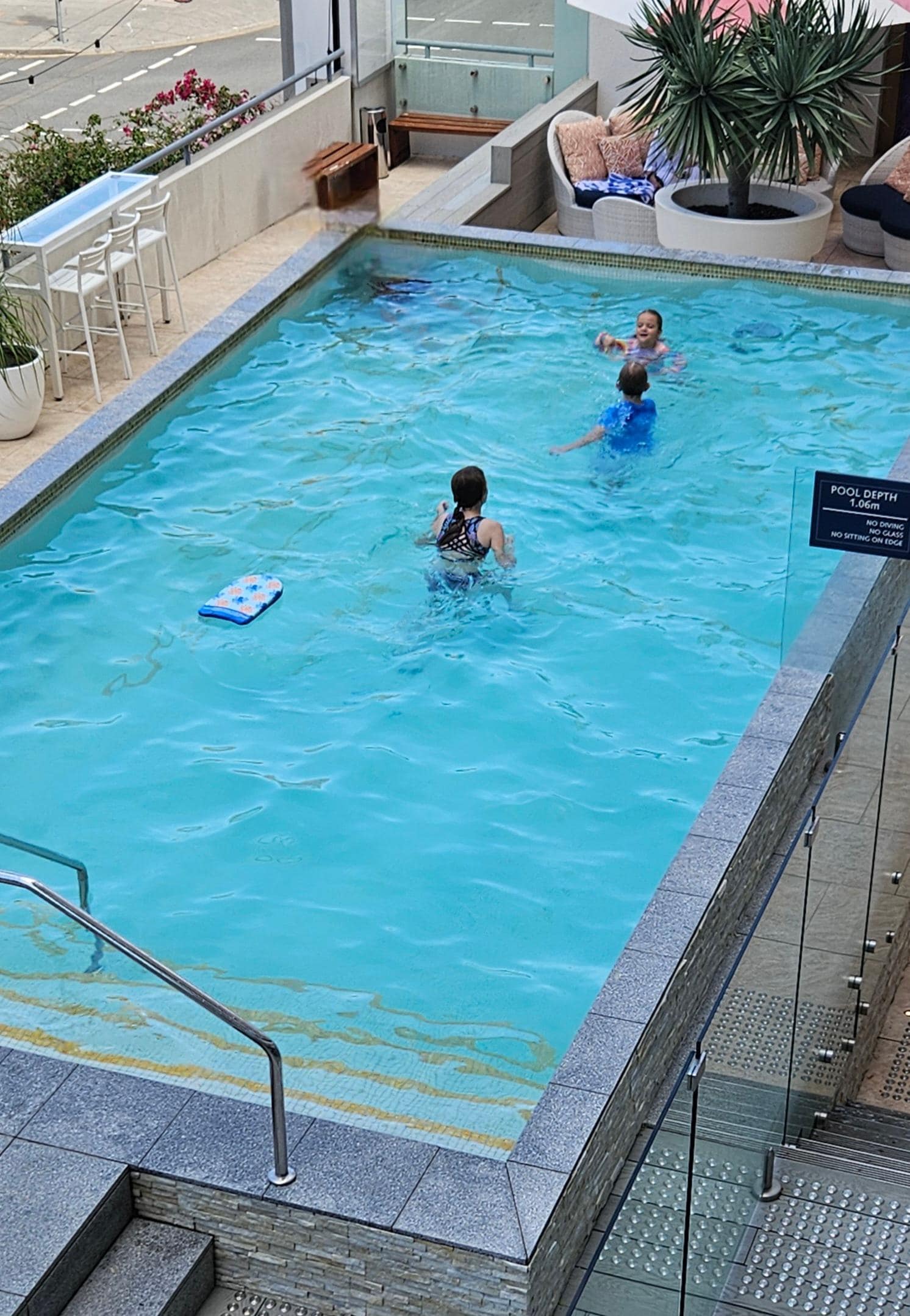 Pool.area was very clean.  Small pool as far as most pools go but was fun for the kids