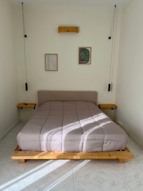 Room No. 4