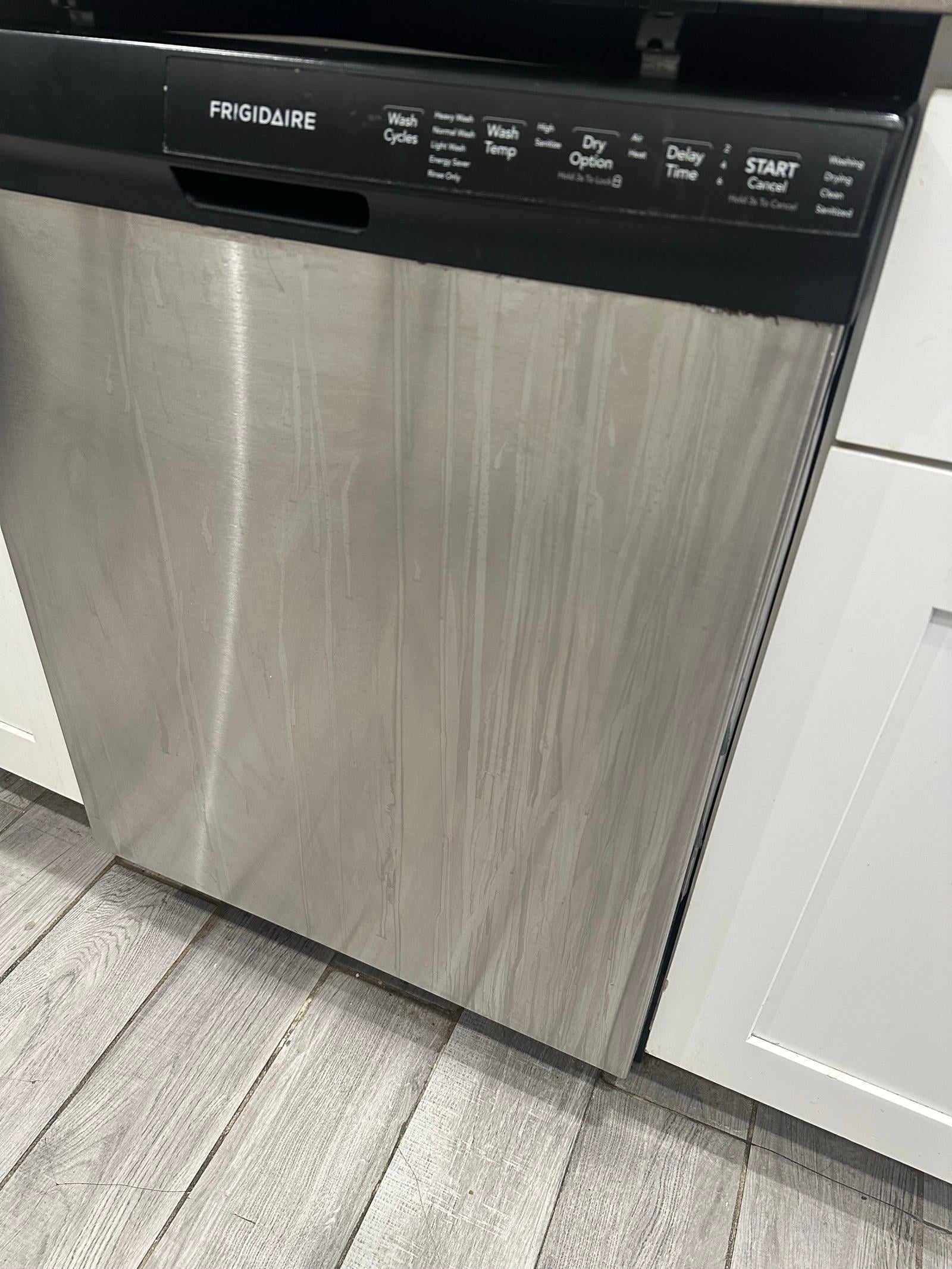 Dishwasher dirty streaks