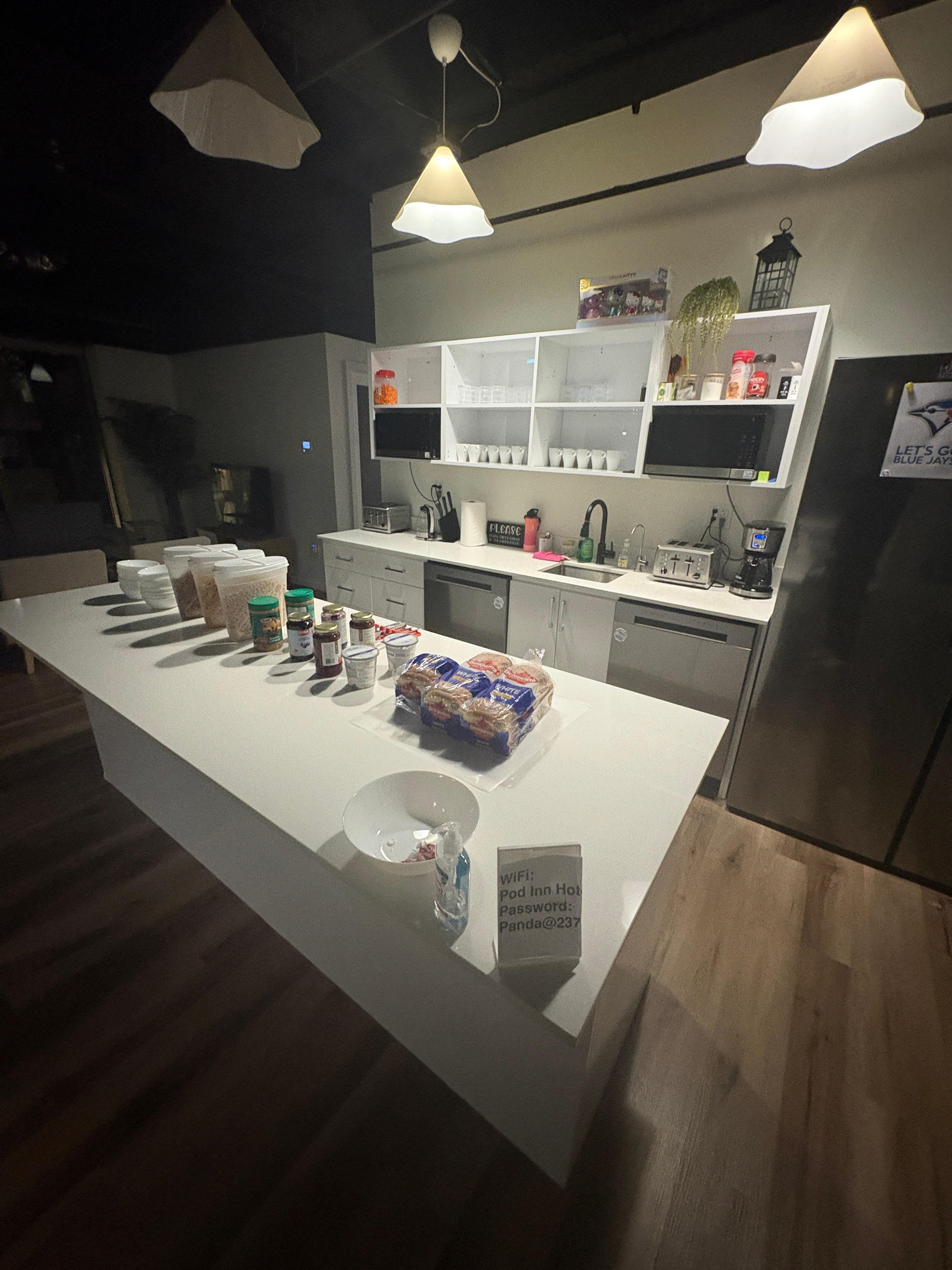 朝食です！
共用の冷蔵庫も自由に使えました！
