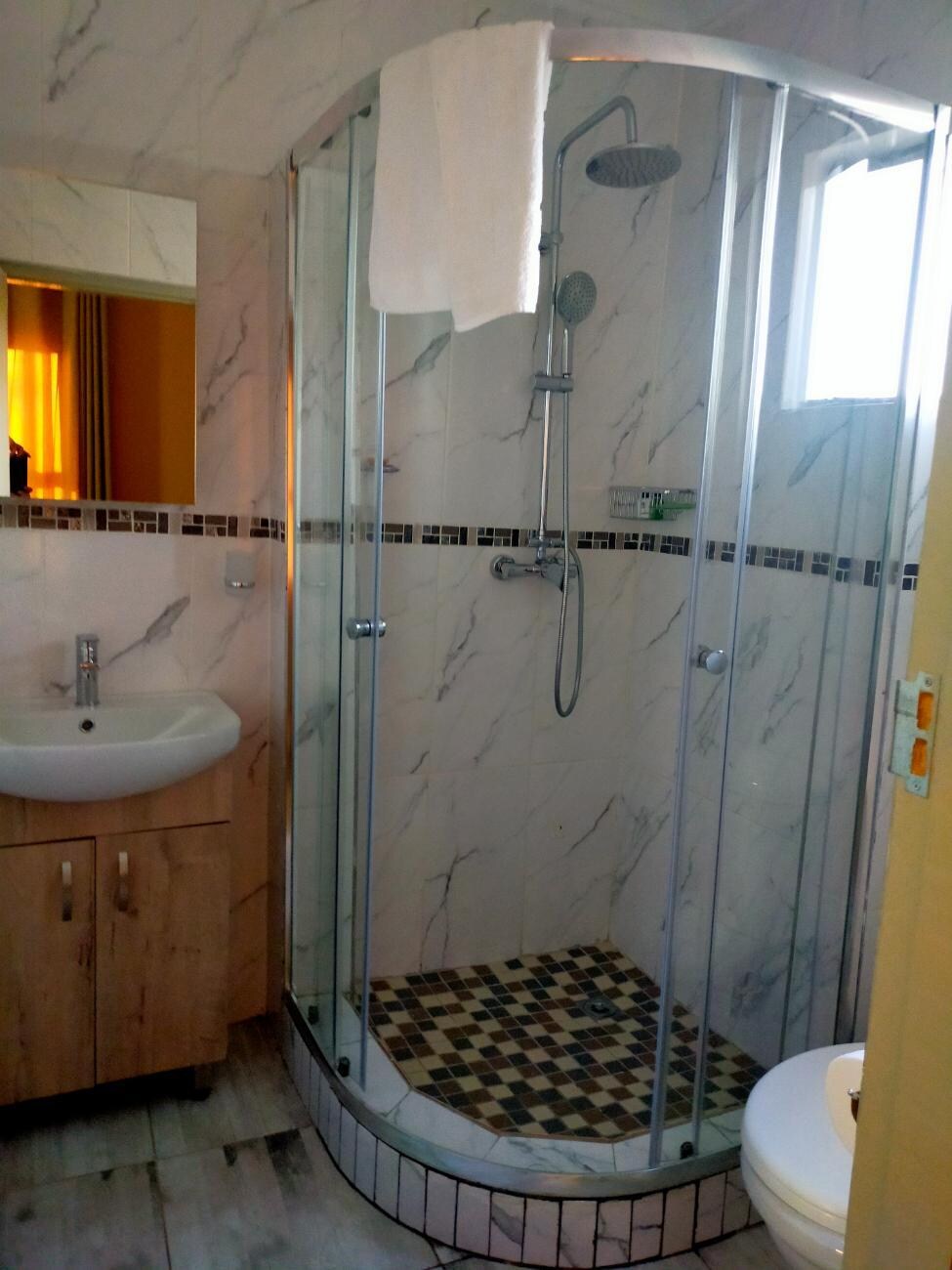 BAÑO Y DUCHA
