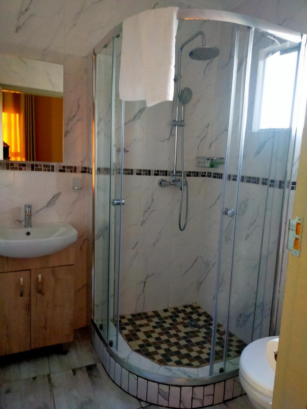 BAÑO Y DUCHA