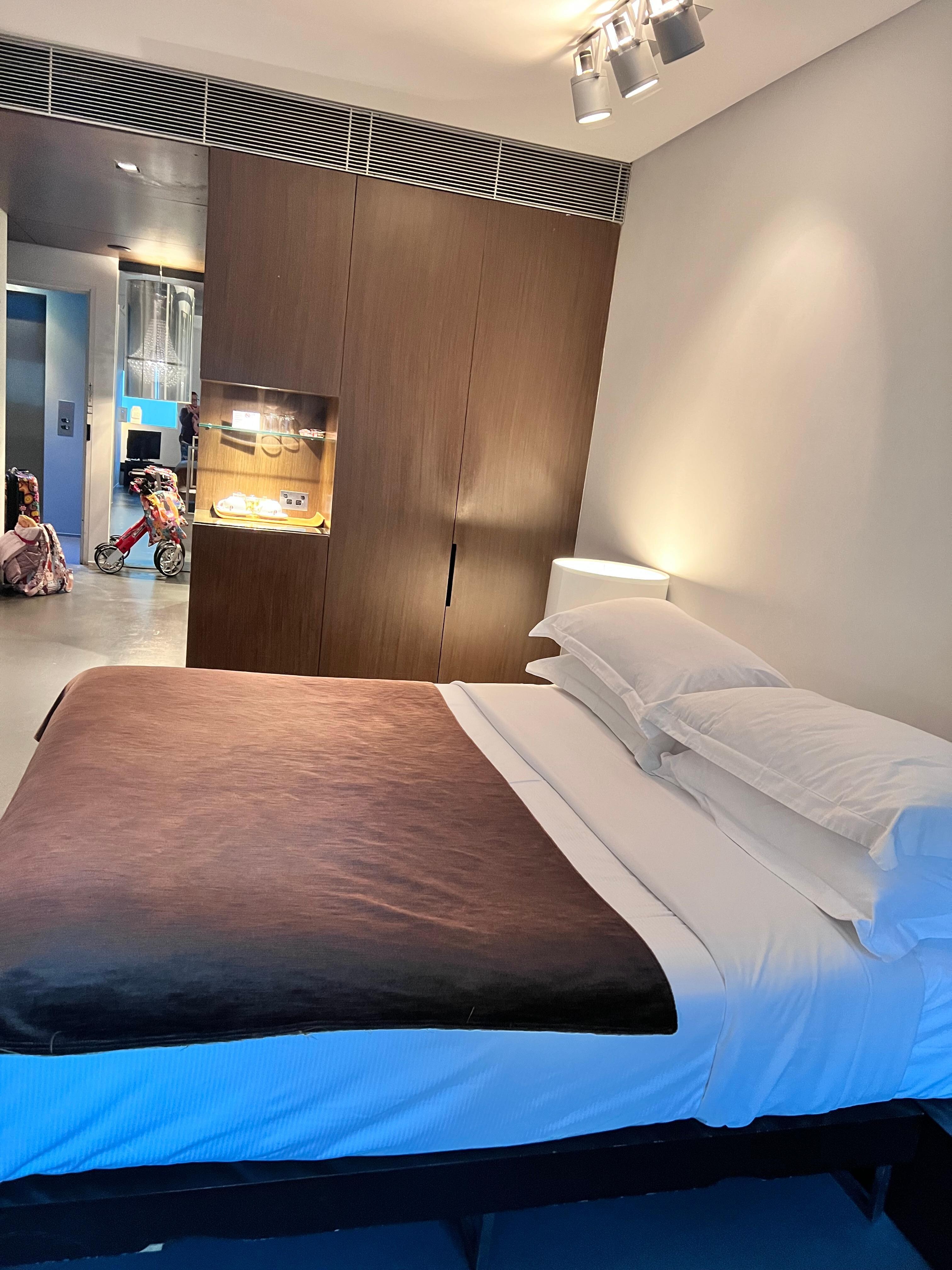 Giant, soft pillows