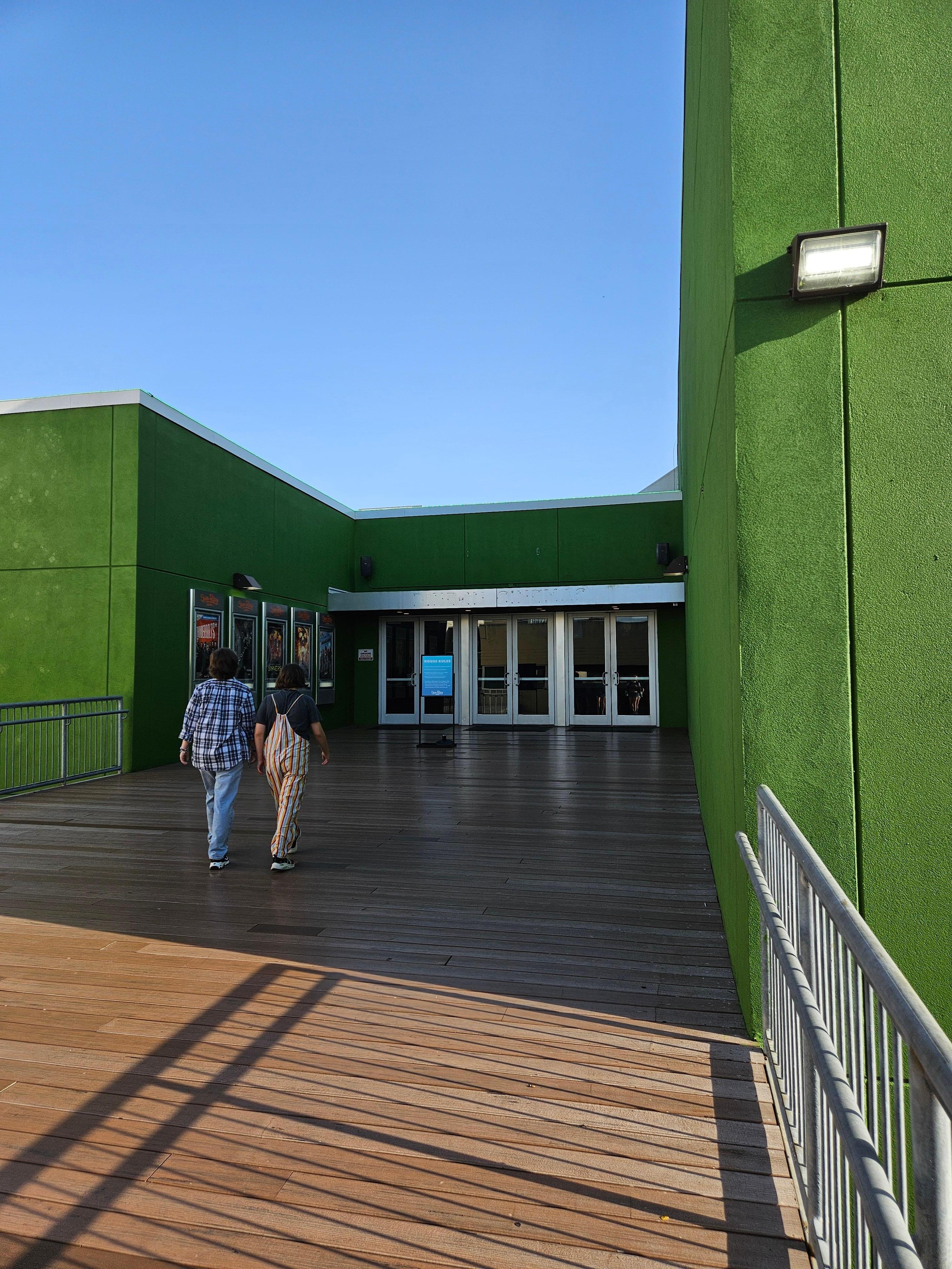 Highly recommend catching a movie at Sun-Ray Cinema!