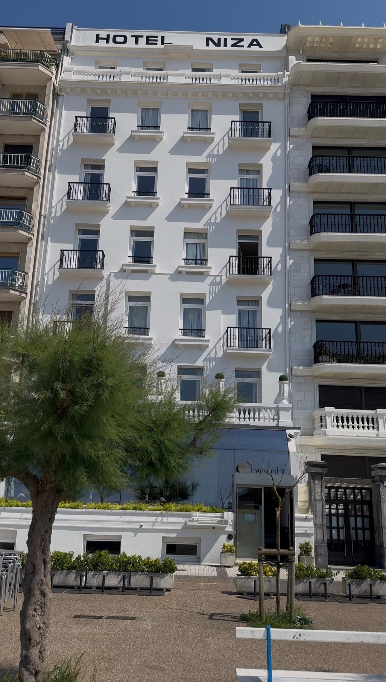 Primera línea de paseo marítimo de la Concha 