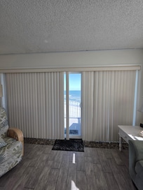 The balcony blinds were also broken, which affected privacy