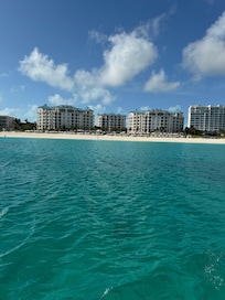 From snorkel boat, a view of Seven Stars