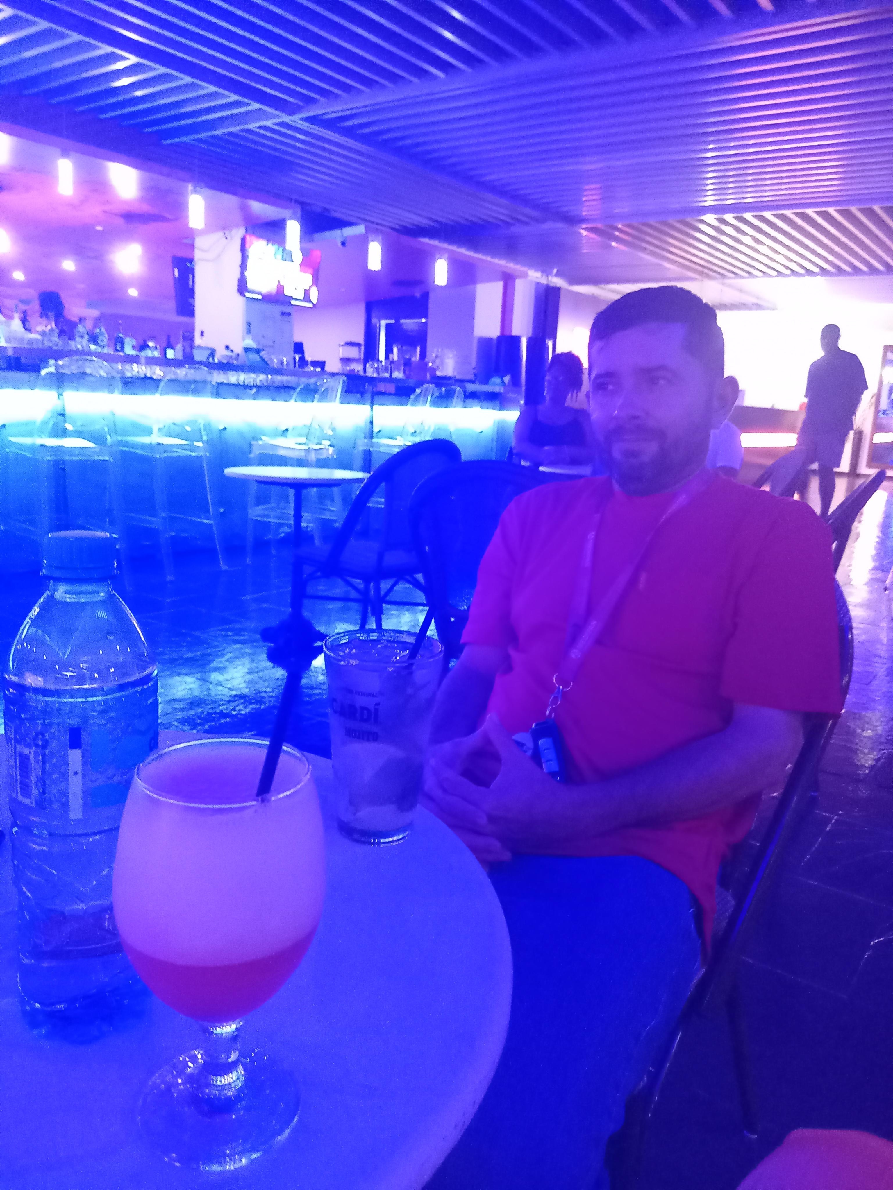 El bar excelente atención 