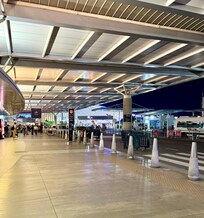 Ezeiza AirPort, waiting for shuttle