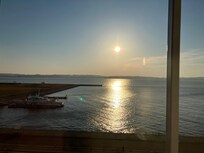 部屋から見た夕日が綺麗でした。