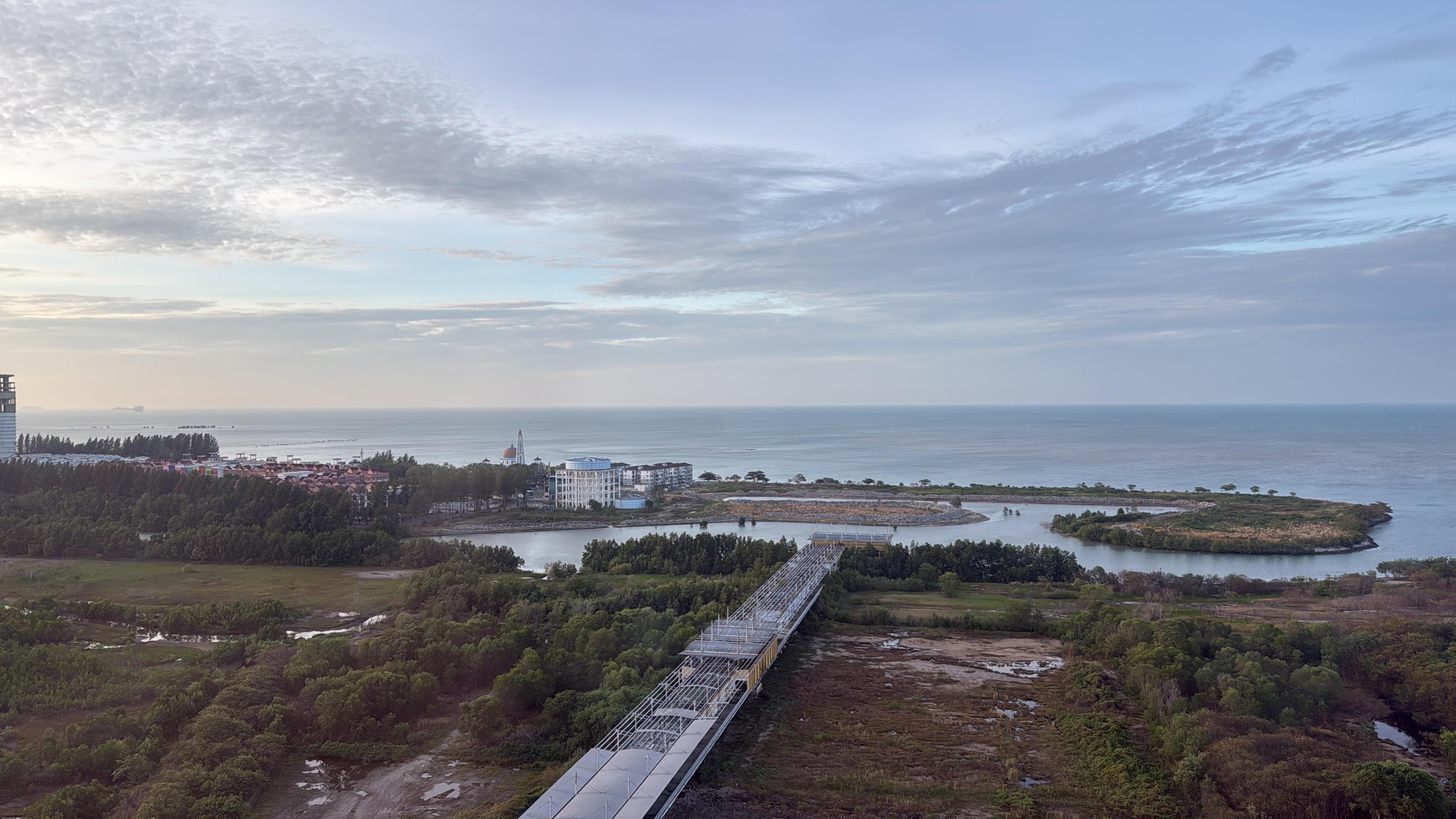 Sea view from 19th Floor 