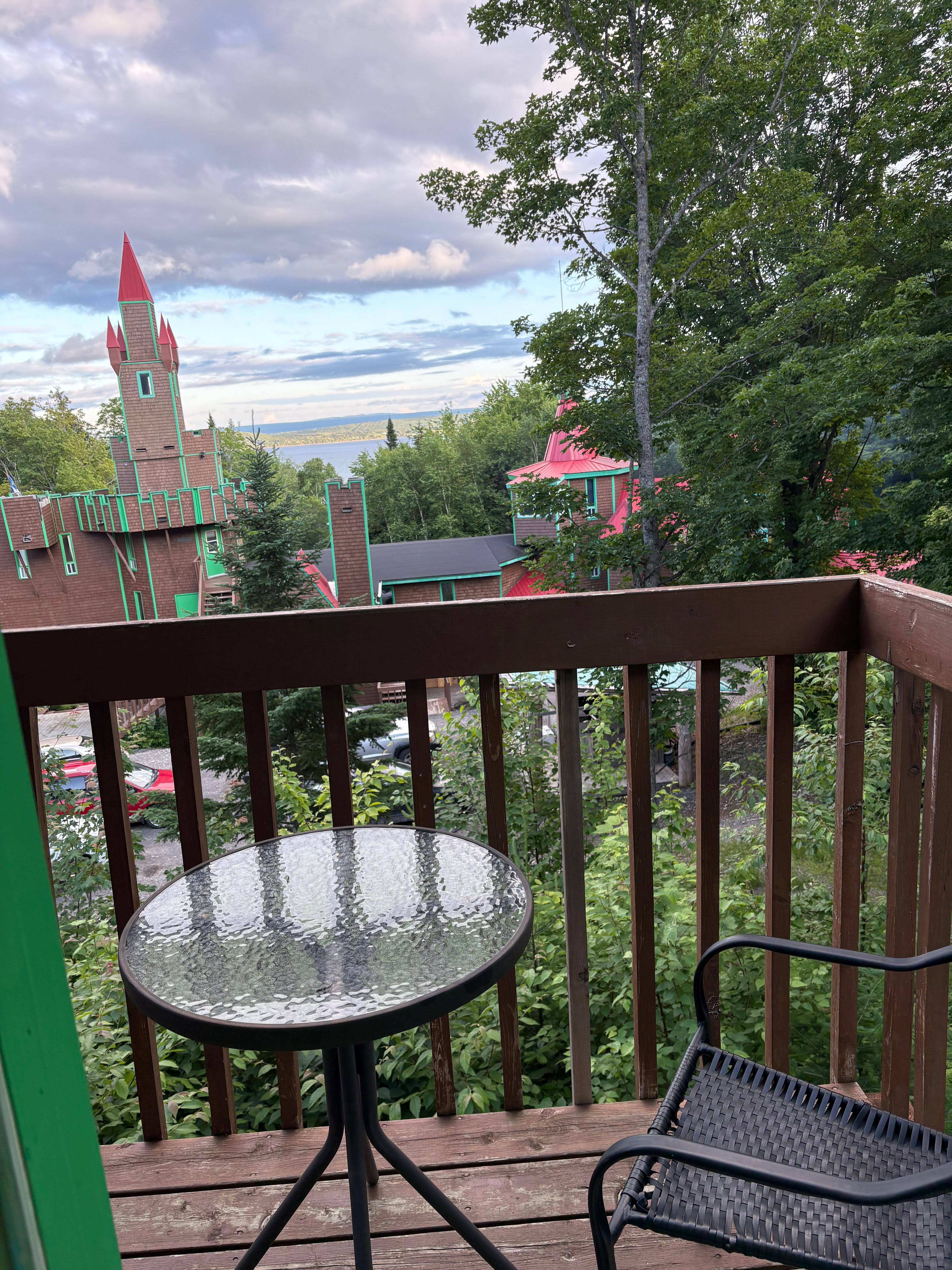 If you love tranquility and beautiful views you are served.