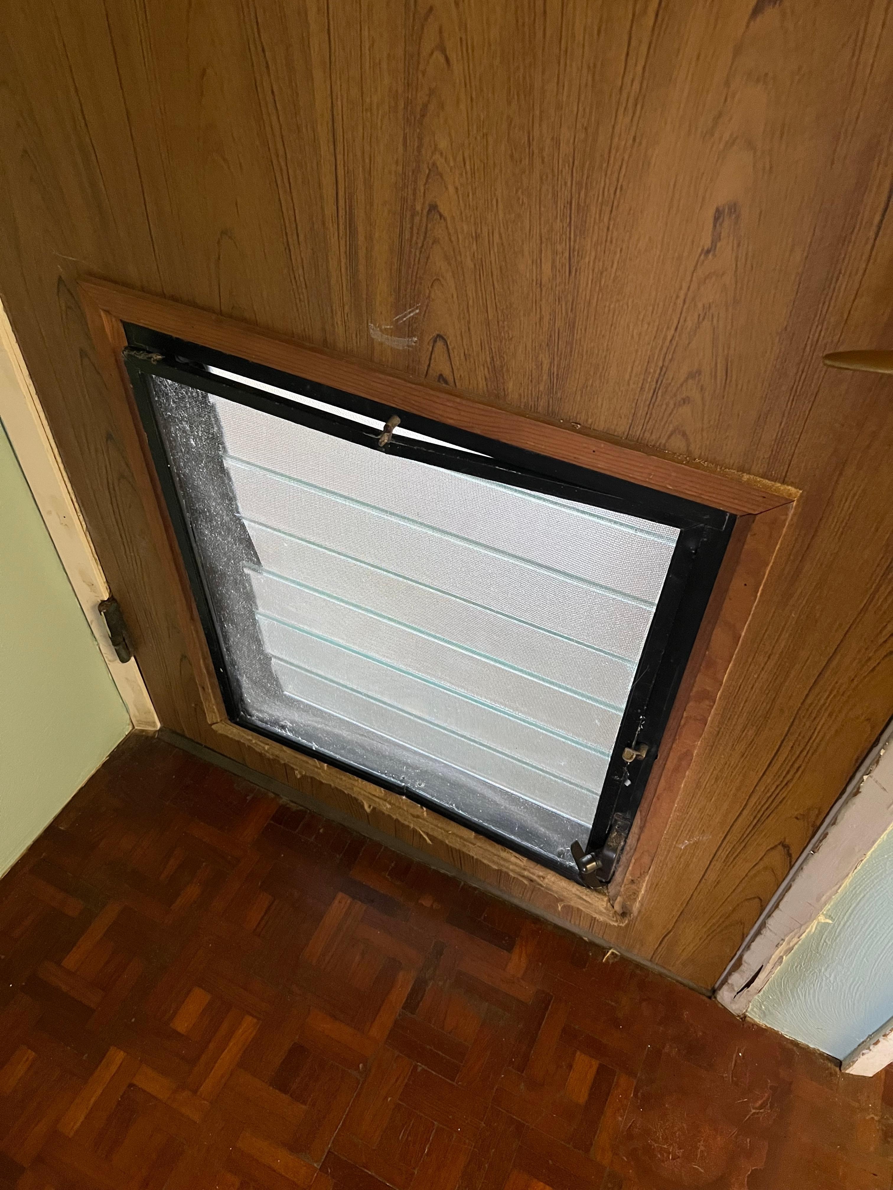 Front door vent is broken. 