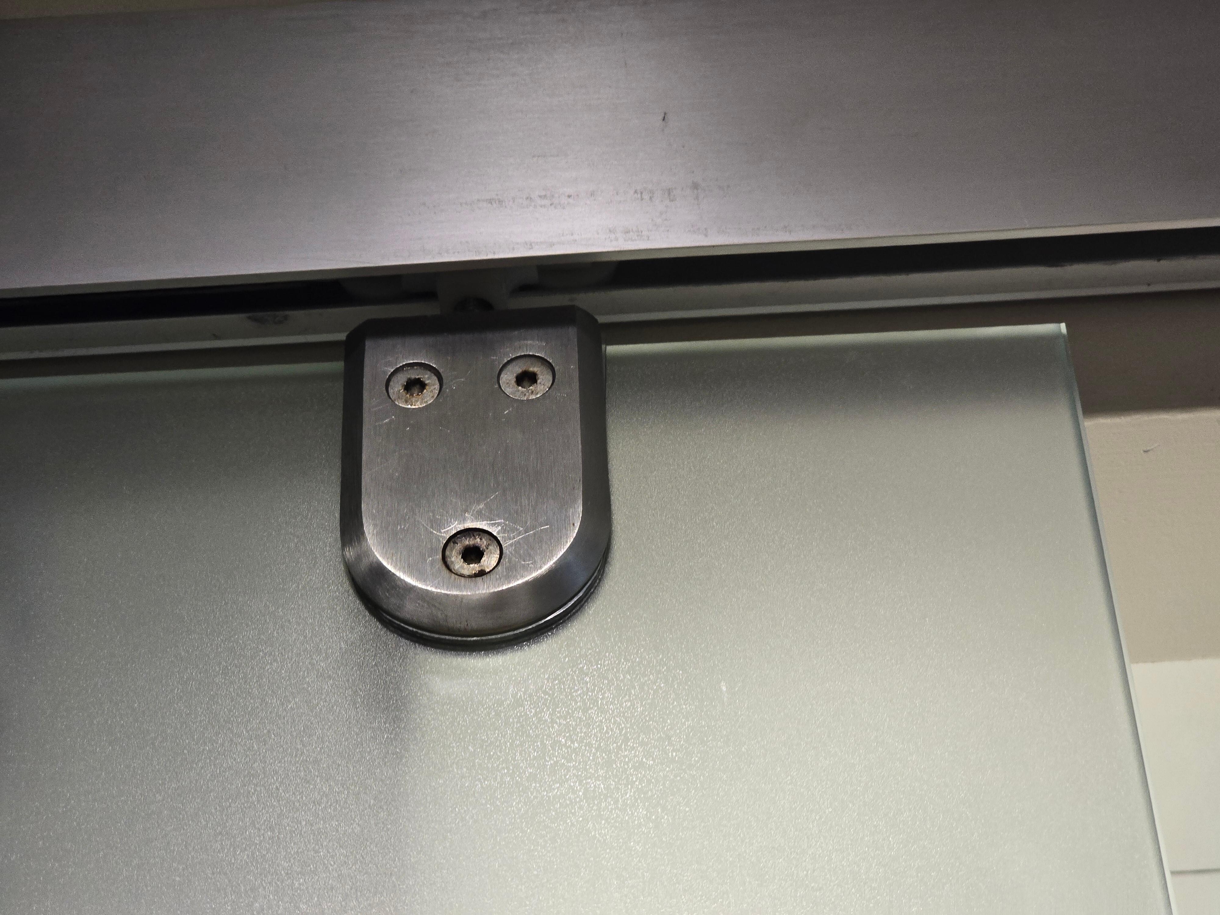 Dysfunctional door