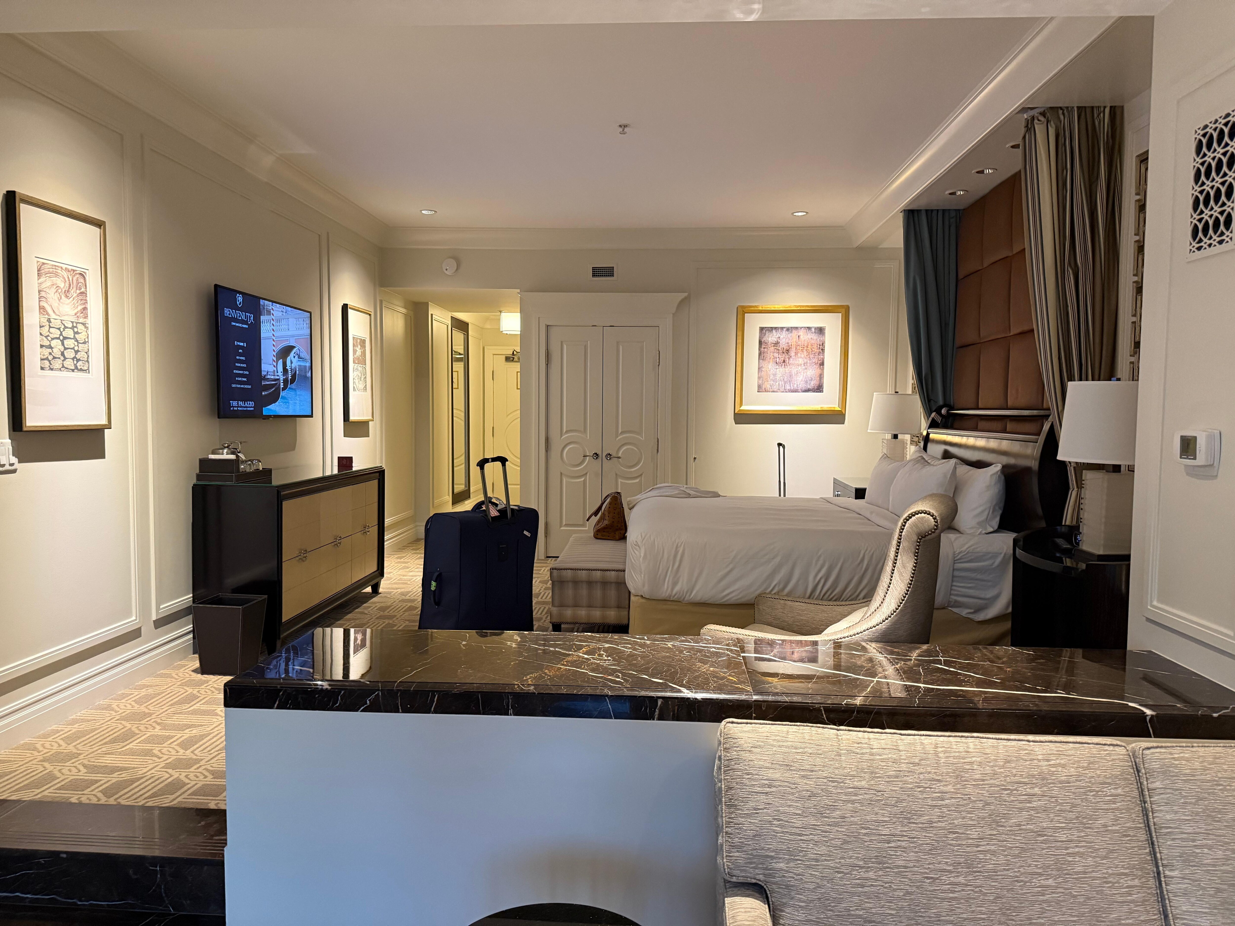 King suite city view