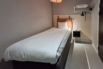 Small room with no window.