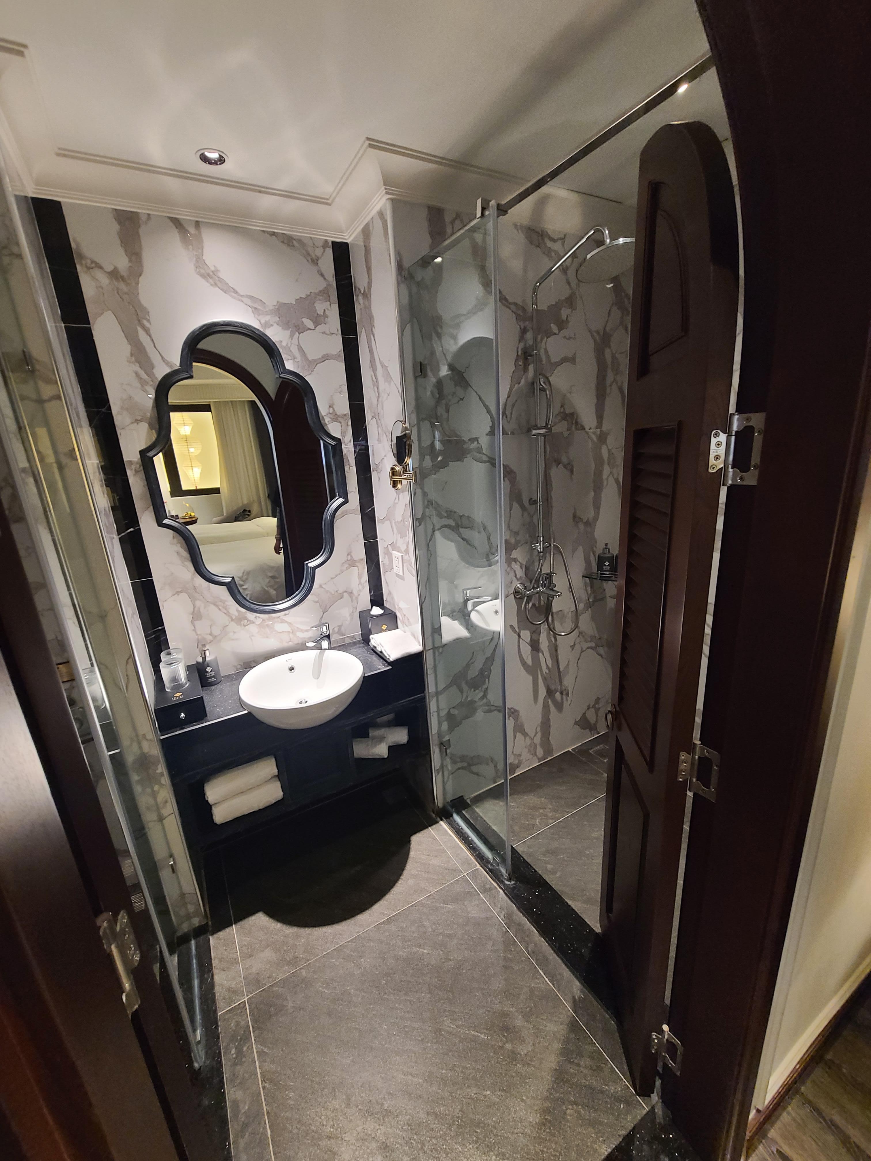 トイレ、シャワーが分離されているので使いやすかった