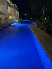 Pool for swim-out rooms